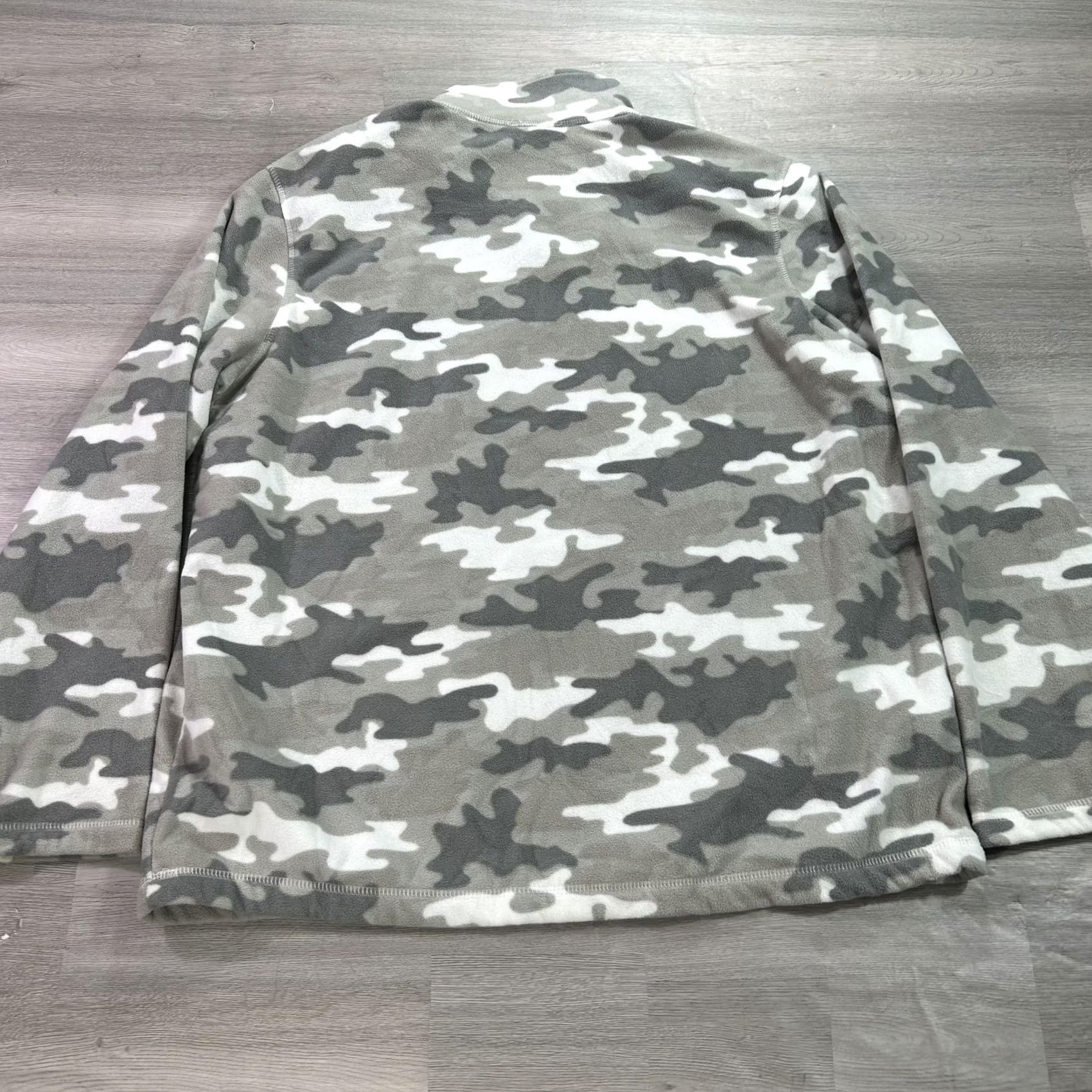 Eddie Bauer Eddie Bauer Sweatshirt Mens XL Gray Camouflage Print 1/4 Zip Fleece Pullover Size US XL / EU 56 / 4 - 2 Thumbnail