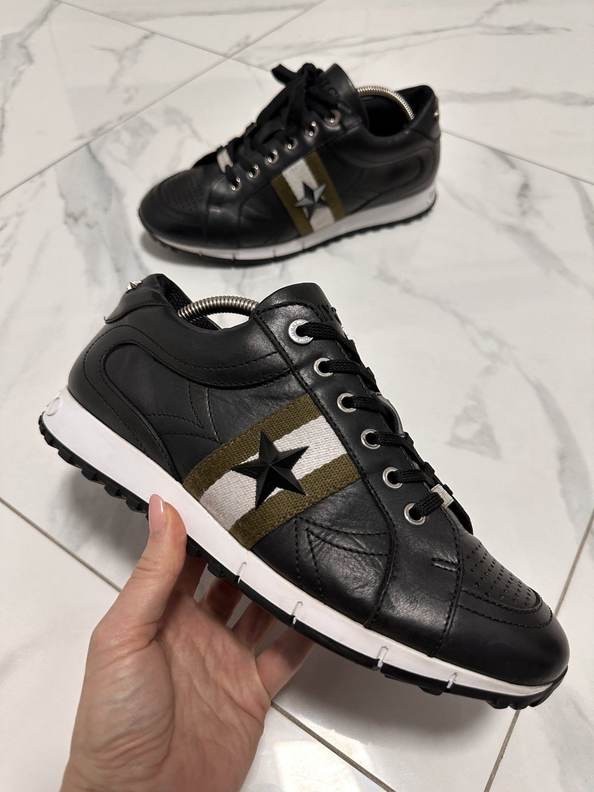 image of Jimmy Choo Star Nieten Sneakers 42 in Black, Men's (Size 8)