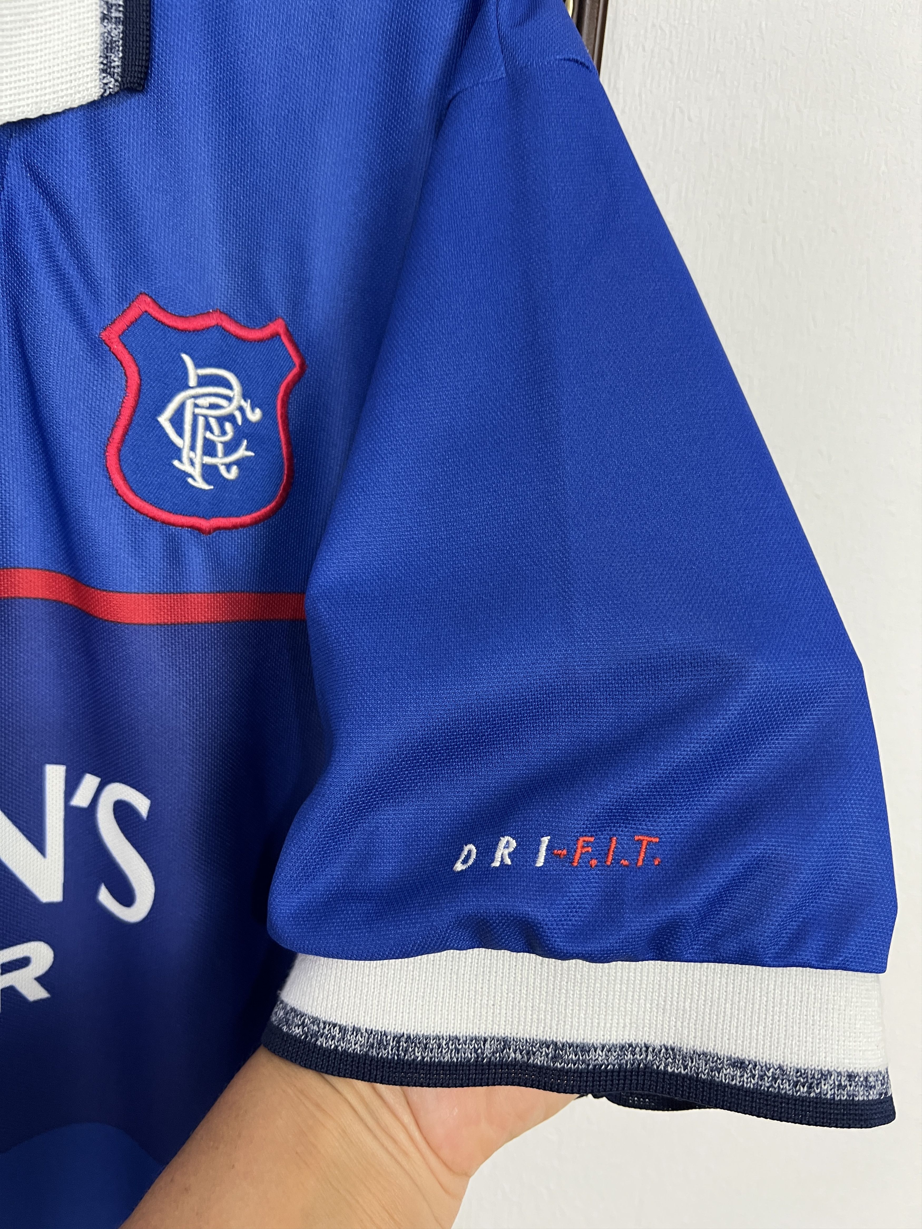 Nike Rangers Home football shirt 1997 Soccer Nike Jersey Size US M / EU 48-50 / 2 - 4 Thumbnail