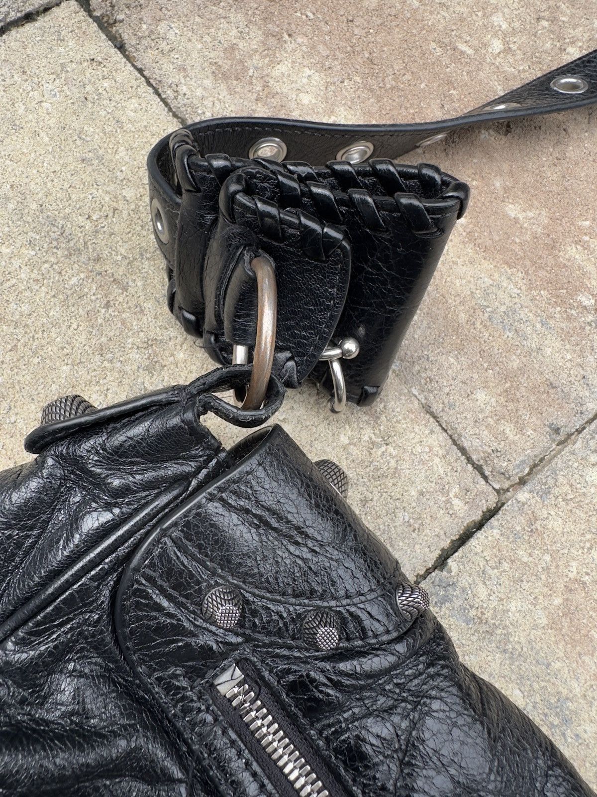 Balenciaga balenciaga medium le cagole piercing messenger bag Size ONE SIZE - 11 Thumbnail