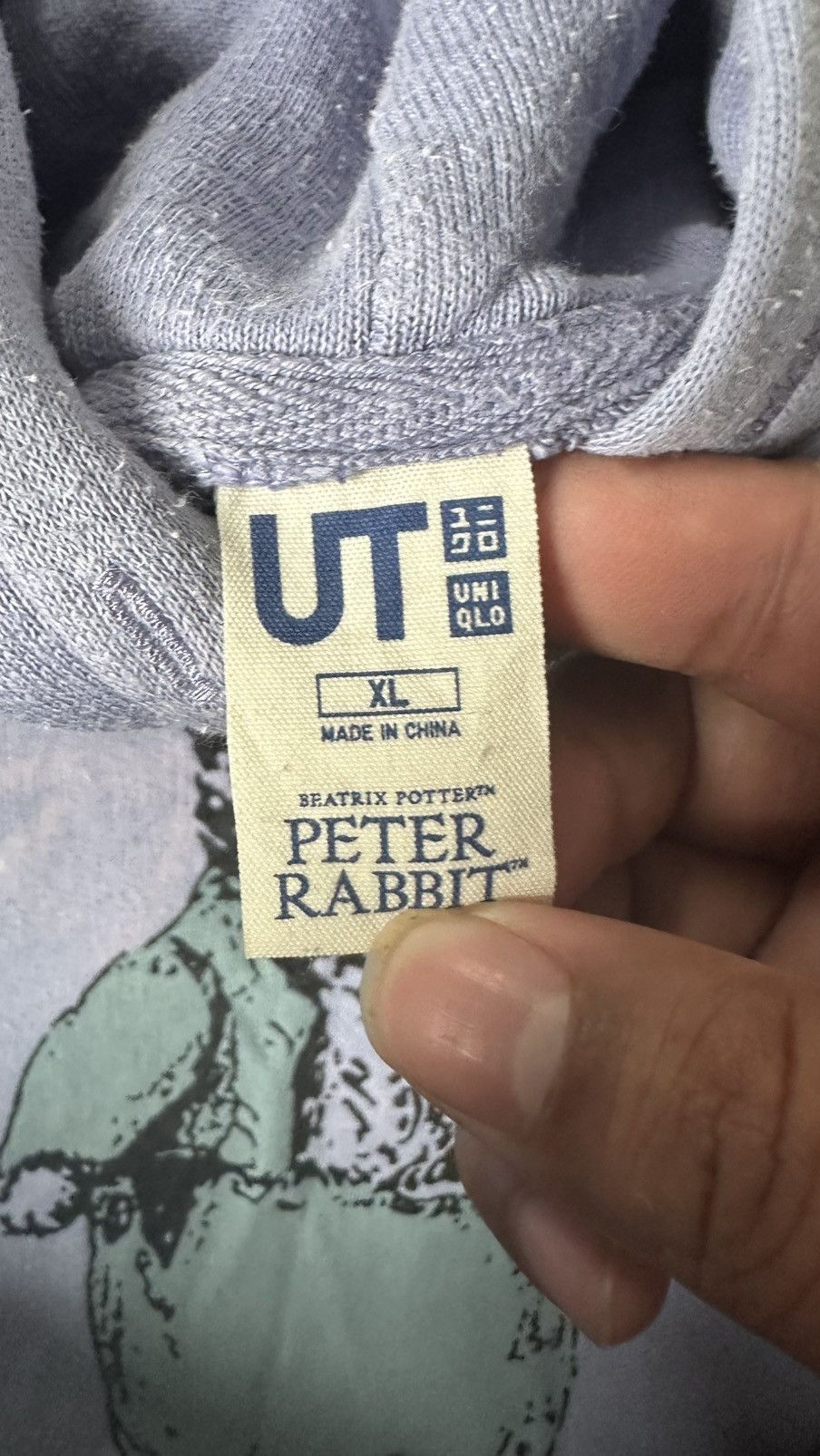 Uniqlo UNIQLO X PETER RABBIT TALE OF TOM KITTEN DISTRESSED HOODIE Size US L / EU 52-54 / 3 - 8 Thumbnail