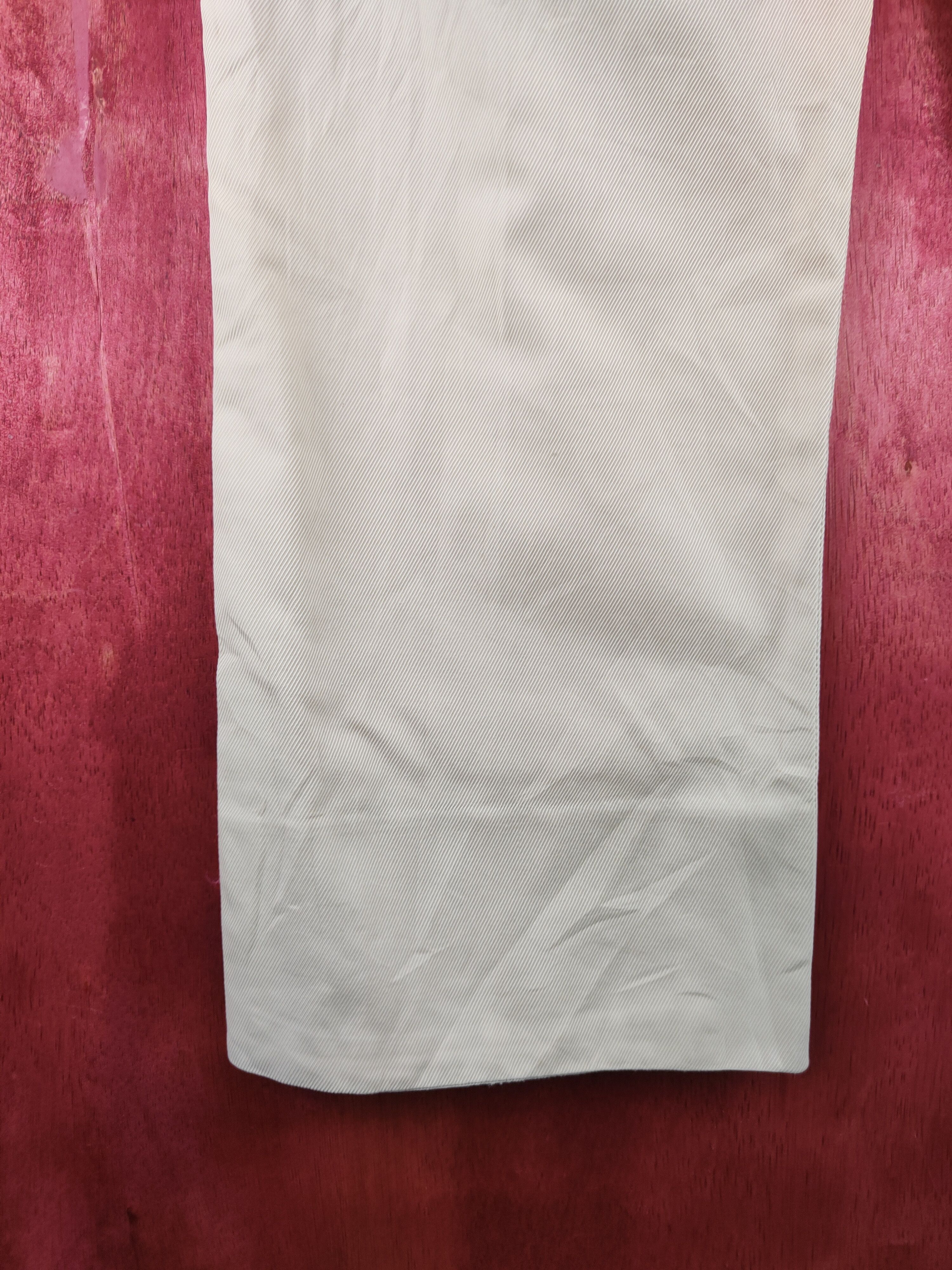 Burberry Burberry Beige Trousers Chino Pants N#S3030 Size US 36 / EU 52 - 9 Thumbnail