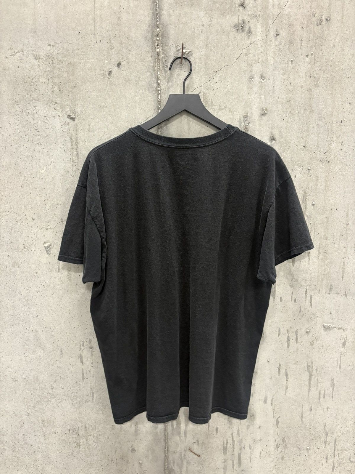 Vintage Vintage Blank Shirt Thrashed Faded Distressed Grunge Band Size US XL / EU 56 / 4 - 3 Thumbnail