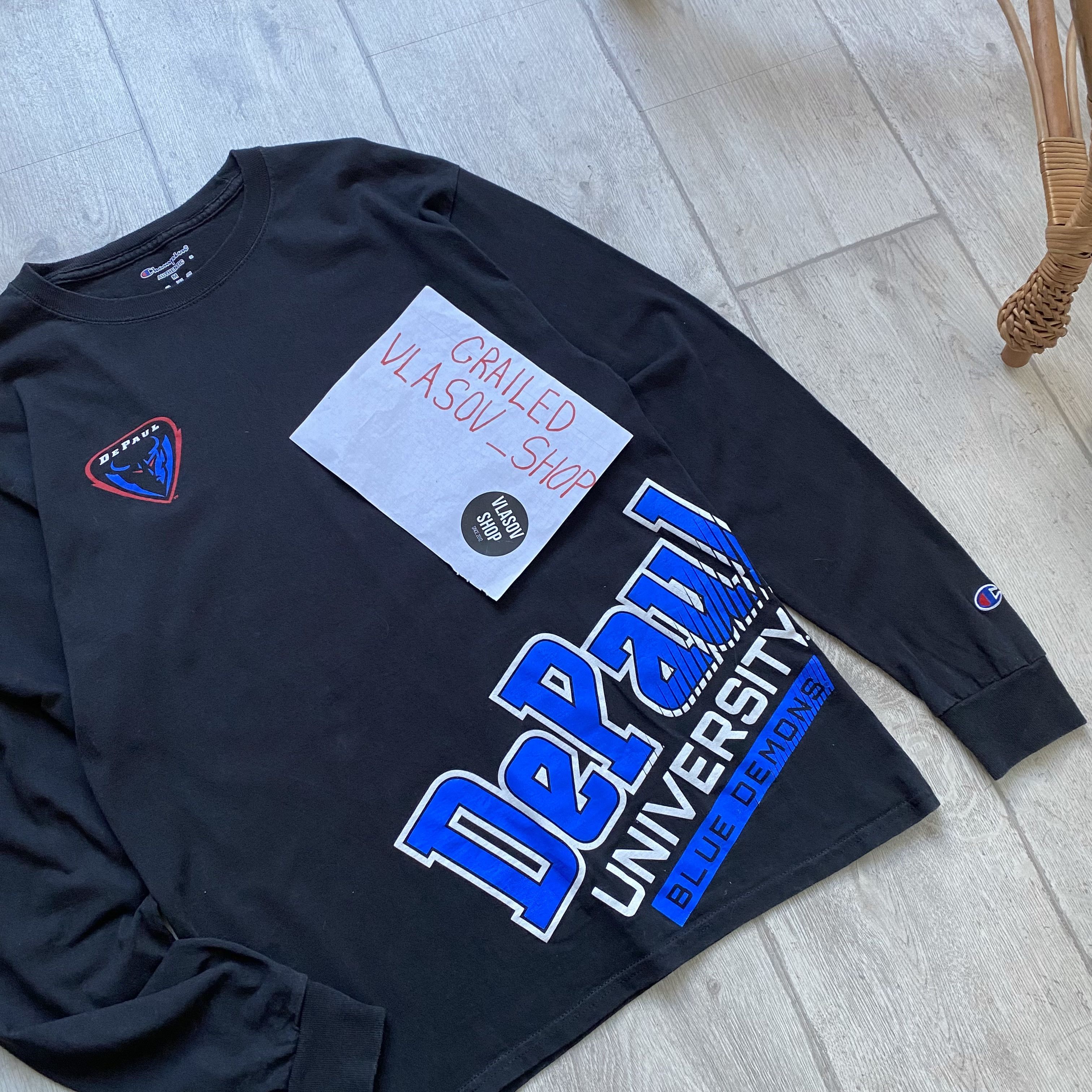 Champion 🔥 Champion DePaul Longsleeve university blue demons Size US M / EU 48-50 / 2 - 8 Thumbnail