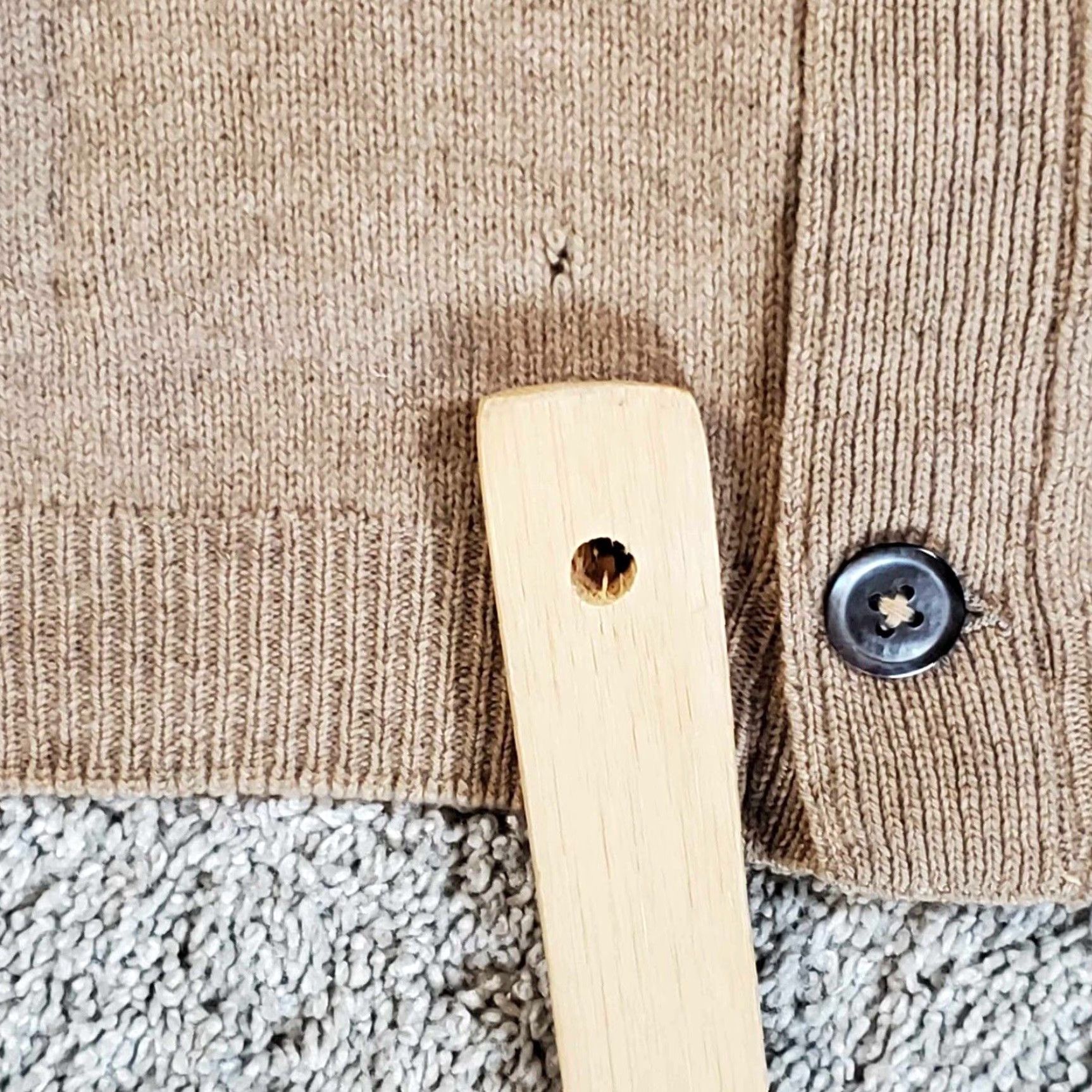 Arrow VINTAGE JAEGER Cashmere Cardigan Sweater Mens L Beige 100% Cashmere Secret/Geek Casual 1950s-60s Mens (if applicable) Size US L / EU 52-54 / 3 - 3 Thumbnail