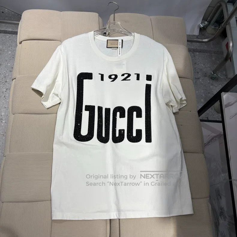Gucci Gucci Rhinestone logo letter short sleeve Size US S / EU 44-46 / 1 - 1 Thumbnail