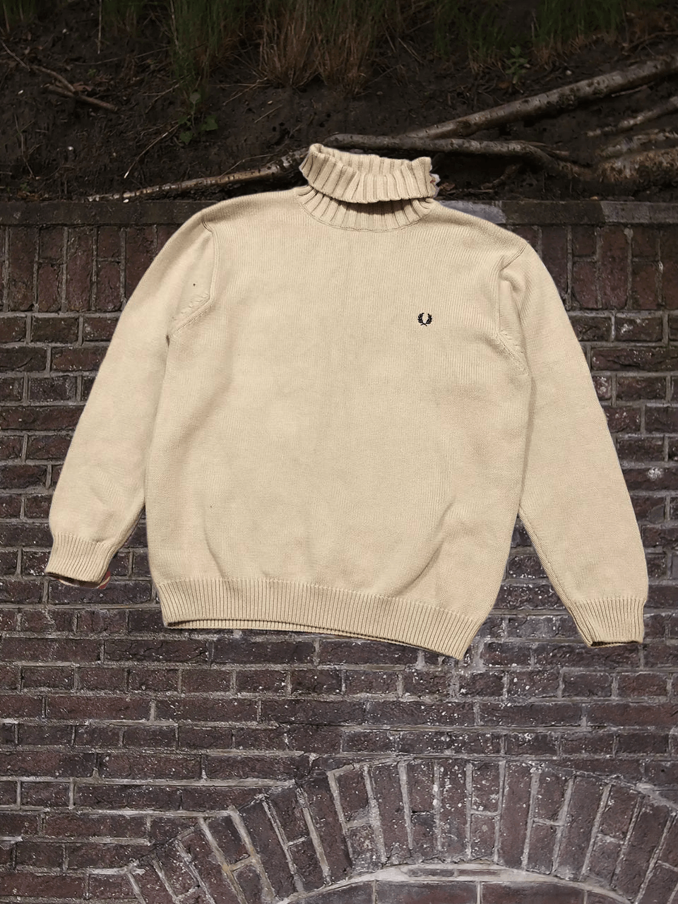 Fred Perry Y2K Fred Perry logo Vintage beige Sweaters streetwear Size US L / EU 52-54 / 3 - 1 Thumbnail