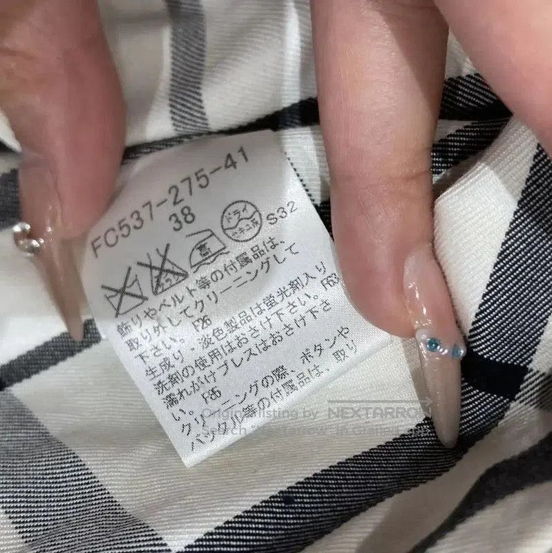 Burberry Burberry Spring Autumn Beige Cotton Short Trench Coat. Size S / US 4 / IT 40 - 6 Thumbnail