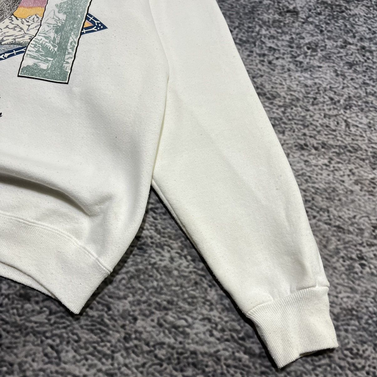 American Eagle Outfitters Vintage 90s American Eagle White Bald Eagle Crewneck Large Size US L / EU 52-54 / 3 - 5 Thumbnail