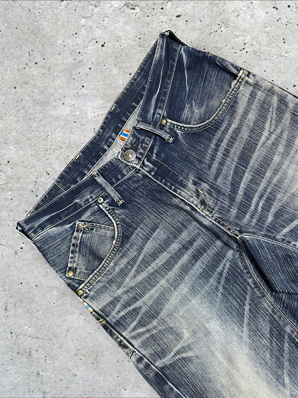 Edwin Vtg Edwin Twisted Loose Ripped Blue Wash Buckle Back Jeans Size US 31 - 3 Thumbnail