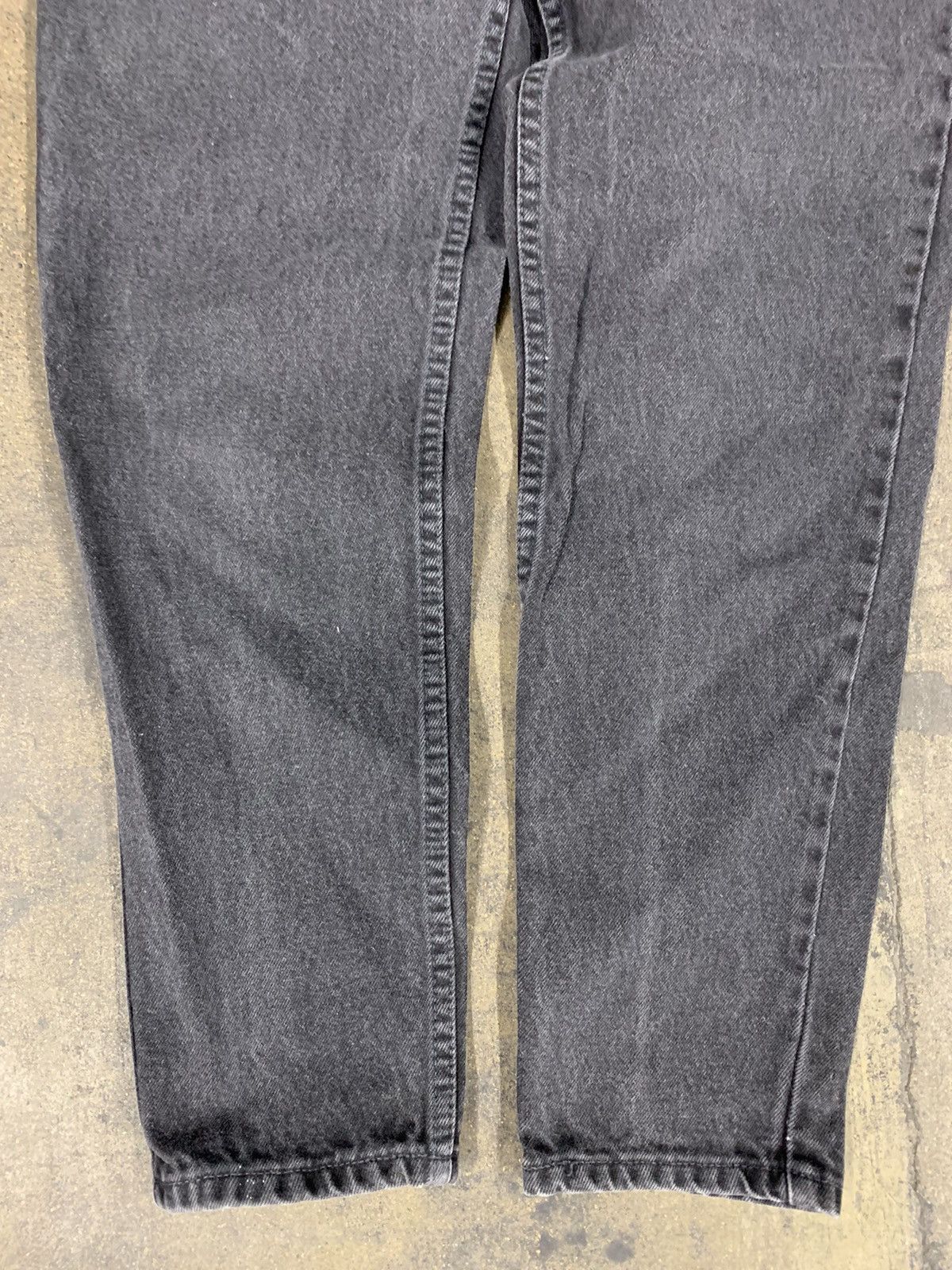 Jean × Levi's × Vintage Vintage Levi’s 512 Slim Jeans 26 x 27 Size US 26 / EU 42 - 1 Thumbnail