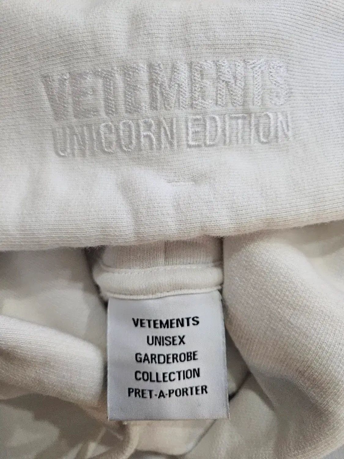 Vetements Vetements Unicorn Edition Hoodie Size US L / EU 52-54 / 3 - 3 Thumbnail