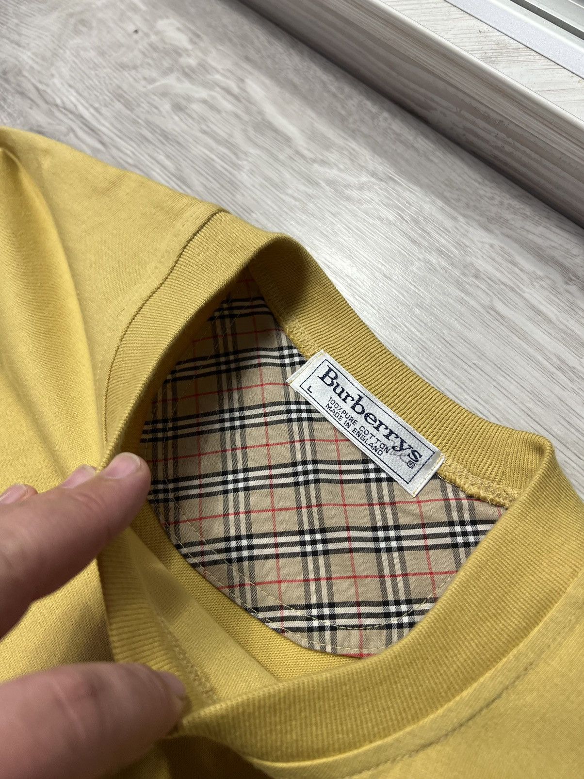 Burberry Rare Vintage Burberrys Oversized Tee Big Embroidered Logo Size US L / EU 52-54 / 3 - 5 Thumbnail