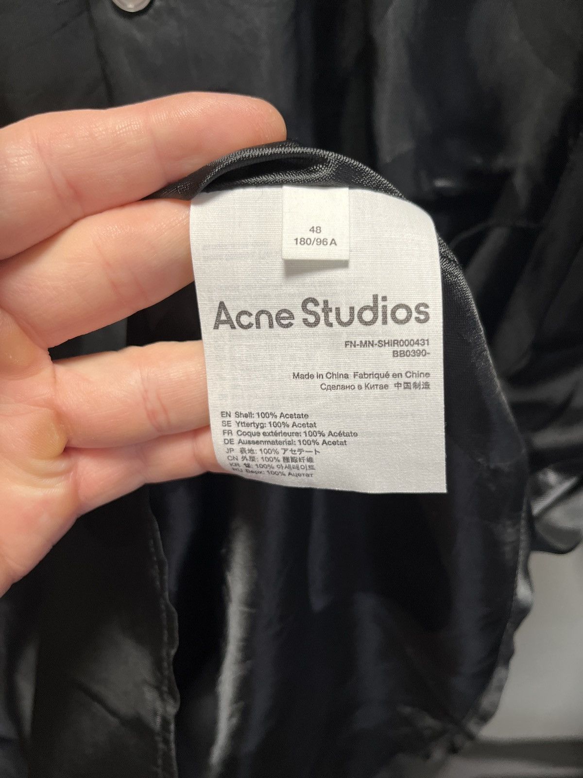 Acne Studios Oversized Convertible-Collar Satin-Jacquard Shirt - Black Size US M / EU 48-50 / 2 - 5 Thumbnail