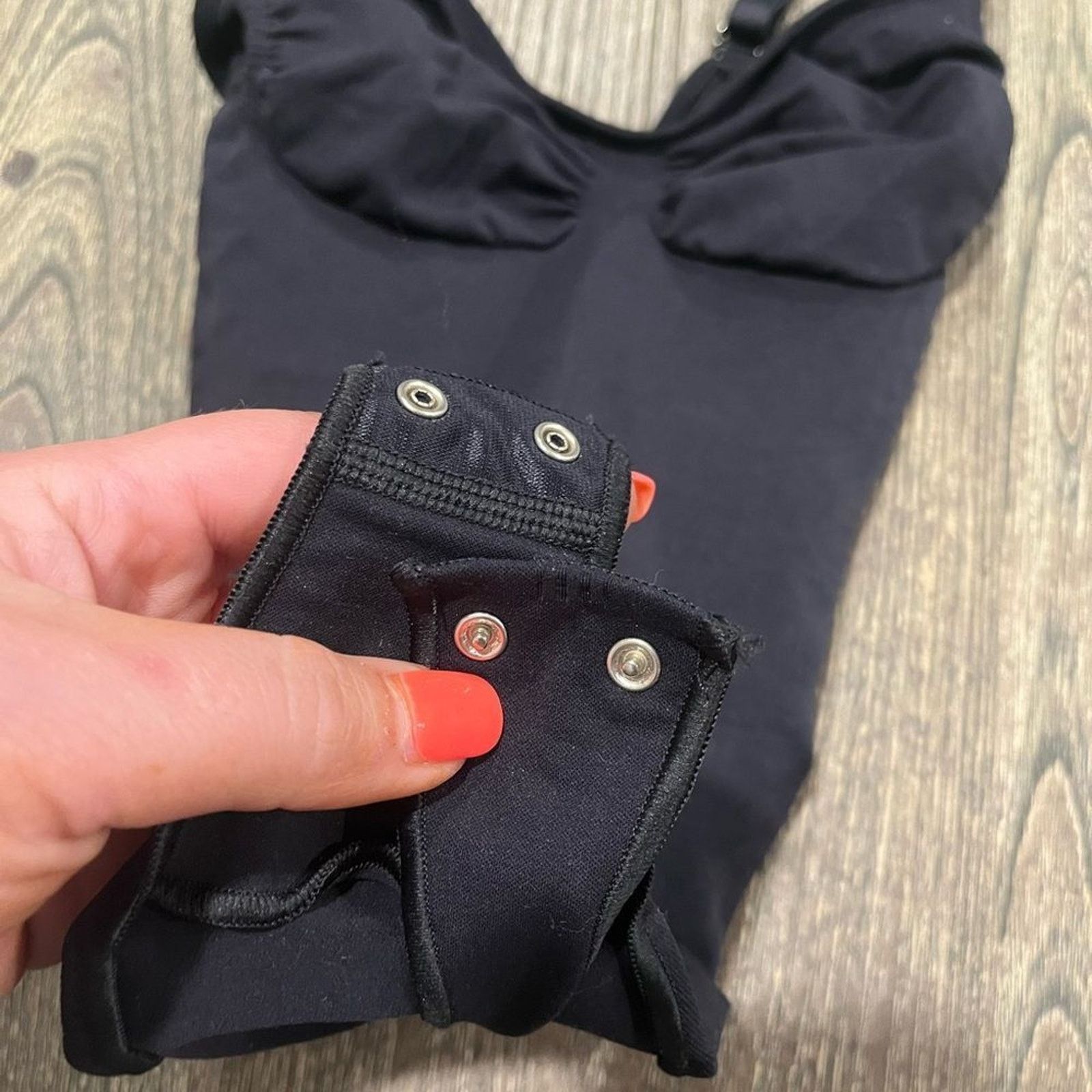 SKIMS NWOT Skims Seamless Sculpt Thong Bodysuit Scoop Neck Onyx S Size S / US 4 / IT 40 - 3 Thumbnail