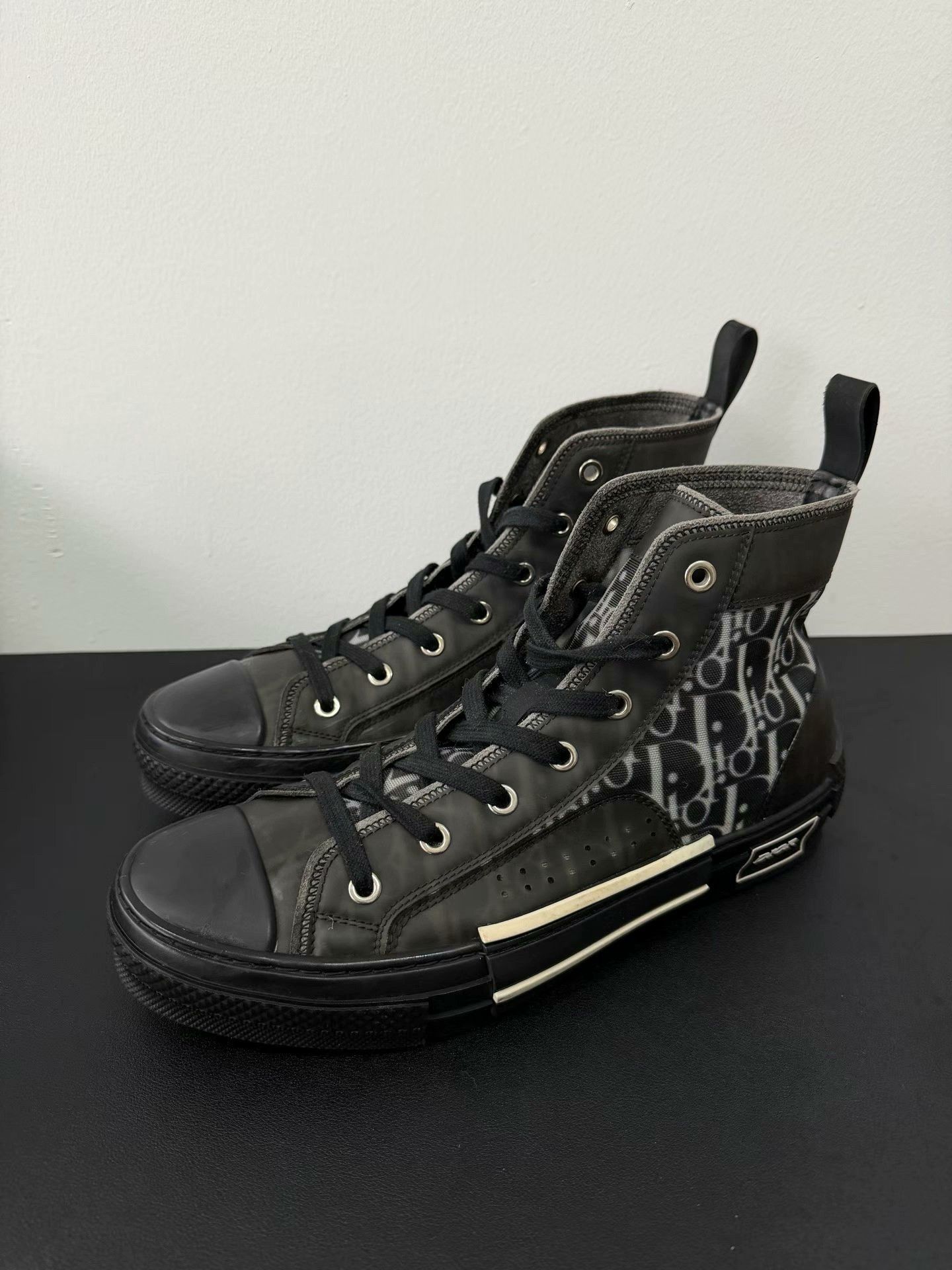 Dior dior b23 black high-top sneakers Size US 8 / EU 41 - 1 Thumbnail