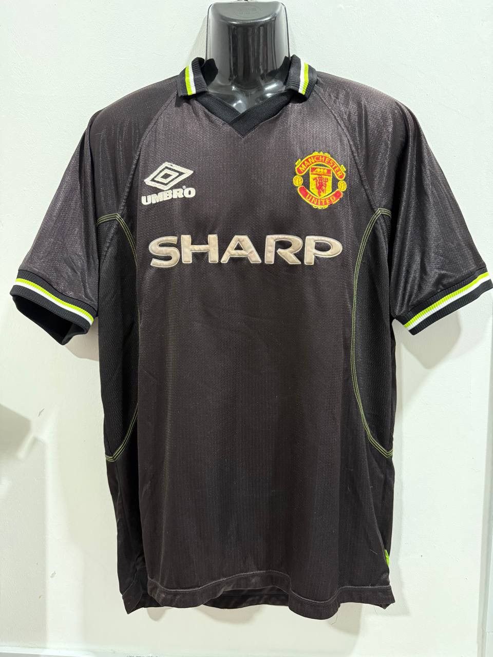 Umbro Vintage Manchester United 1998-99 Third Umbro Jersey Size XL Size US XL / EU 56 / 4 - 1 Thumbnail