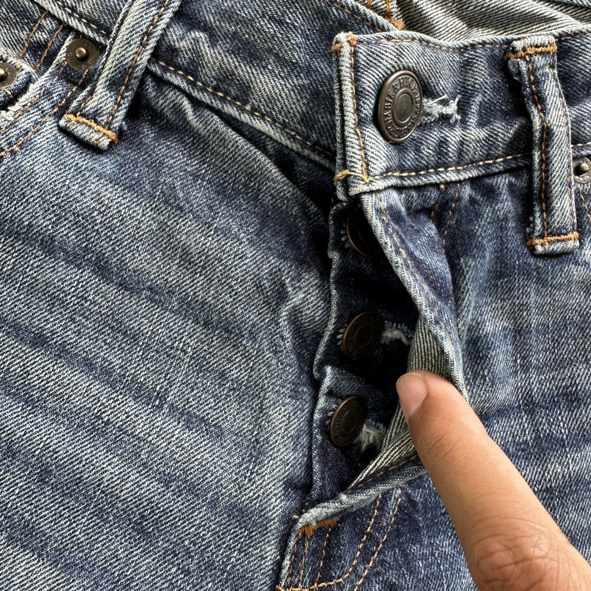 Japanese Brand Vintage Abercrombie & Fitch Distress Faded Denim Jean Pant Size US 31 - 5 Thumbnail