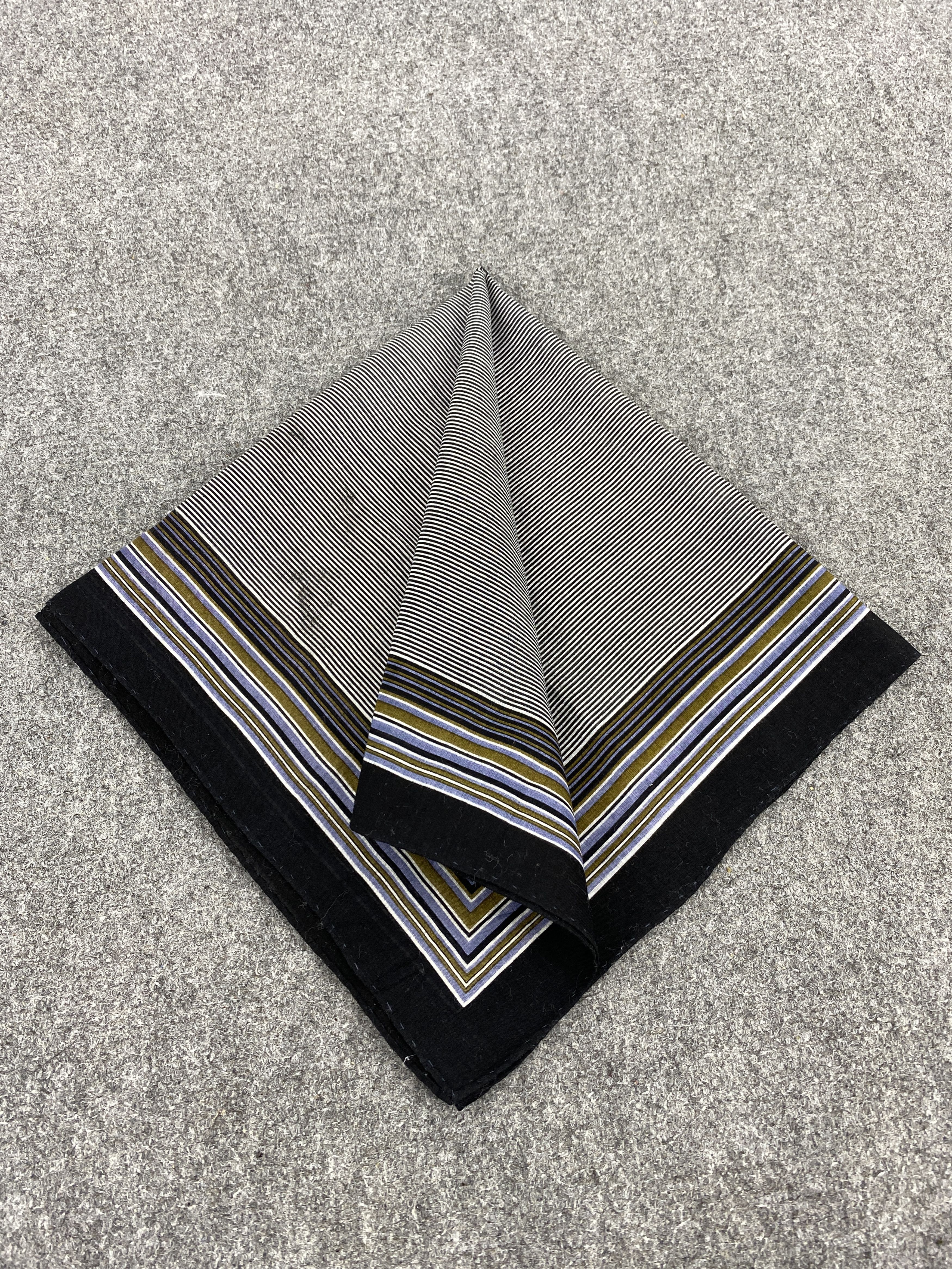 Yves Saint Laurent Yves Saint Laurent Handkerchief / Neckerchief KT0293 Size ONE SIZE - 3 Thumbnail