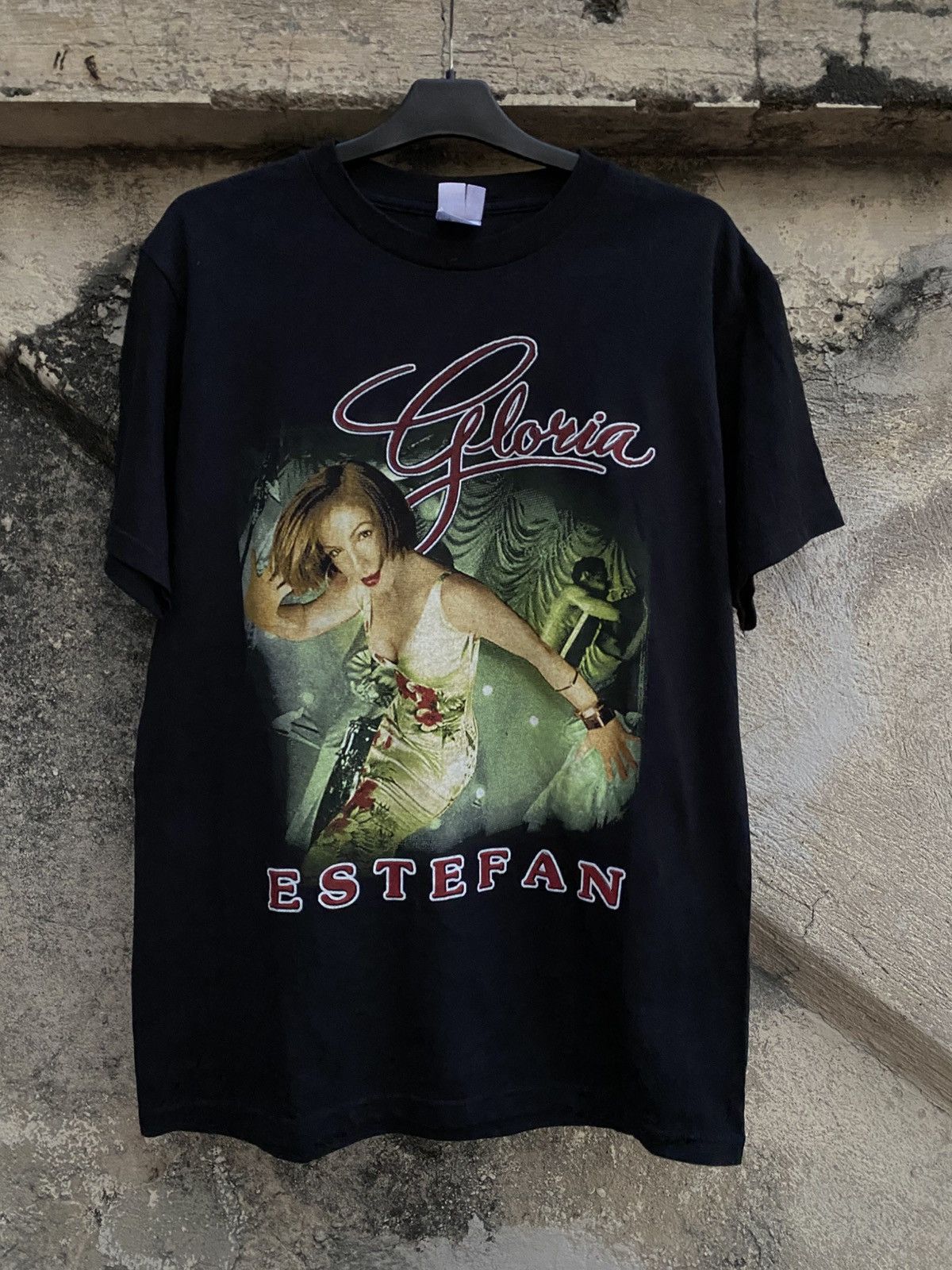 Other Gloria Estefan Rap Tee Size US M / EU 48-50 / 2 - 1 Thumbnail