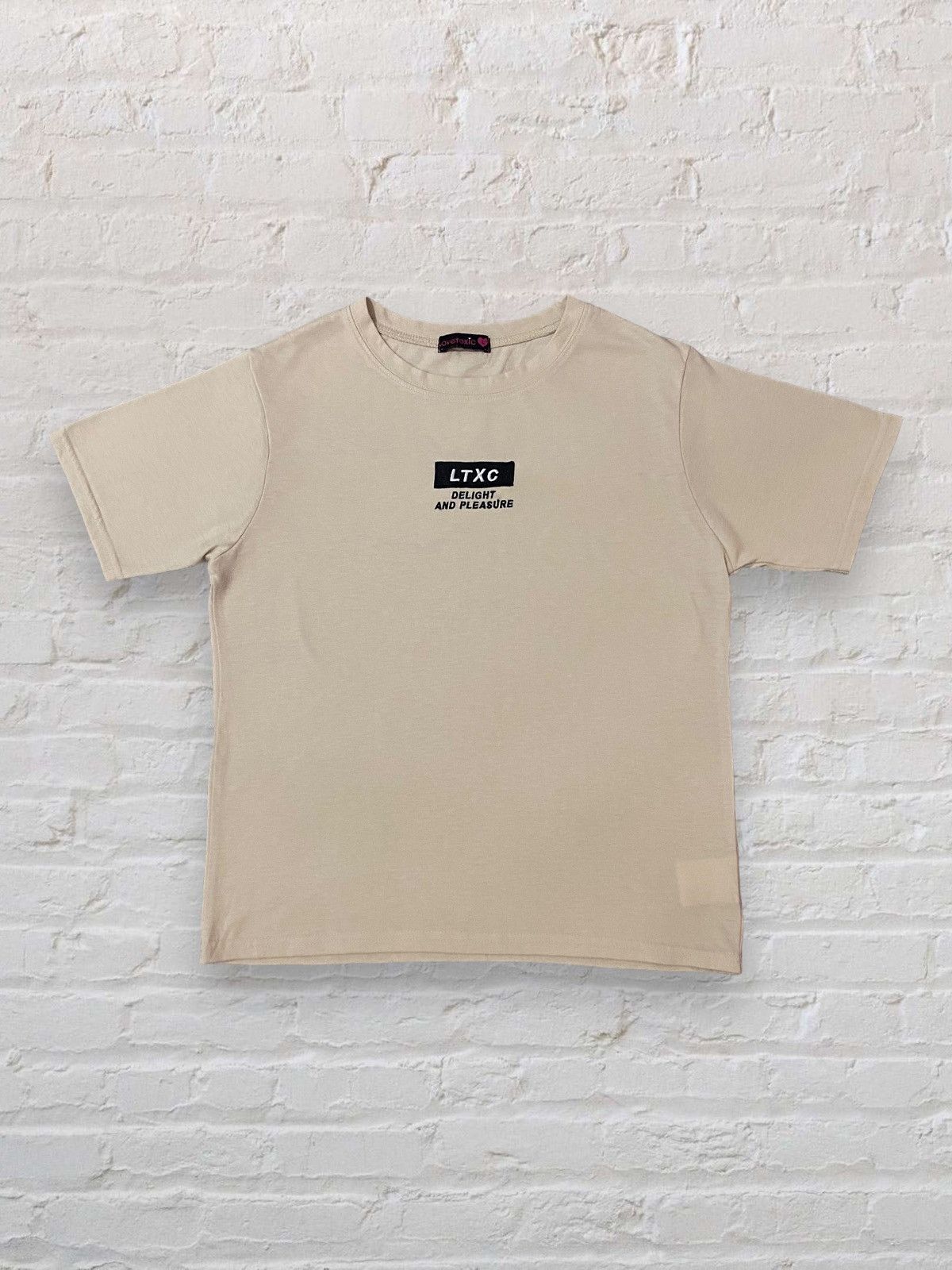 Japanese Brand LOVETOXIC JAPAN ITS UP TO YOU TEE Size US L / EU 52-54 / 3 - 3 Thumbnail