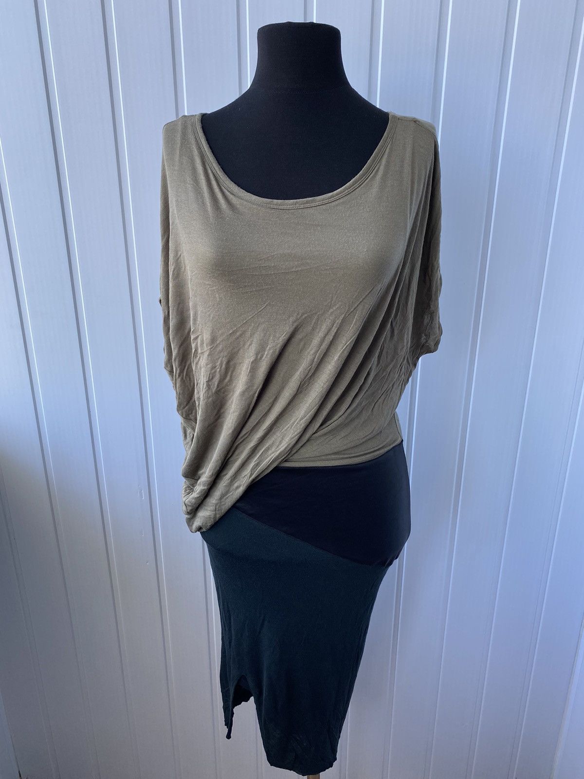 Helmut Lang Helmut Lang Asymmetrical Micro Modal Dress Size M Size M / US 6-8 / IT 42-44 - 2 Thumbnail
