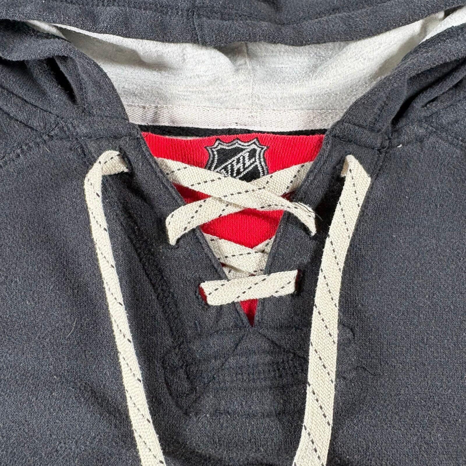 Ccm Vintage Chicago Blackhawks hoodie Size US M / EU 48-50 / 2 - 5 Thumbnail