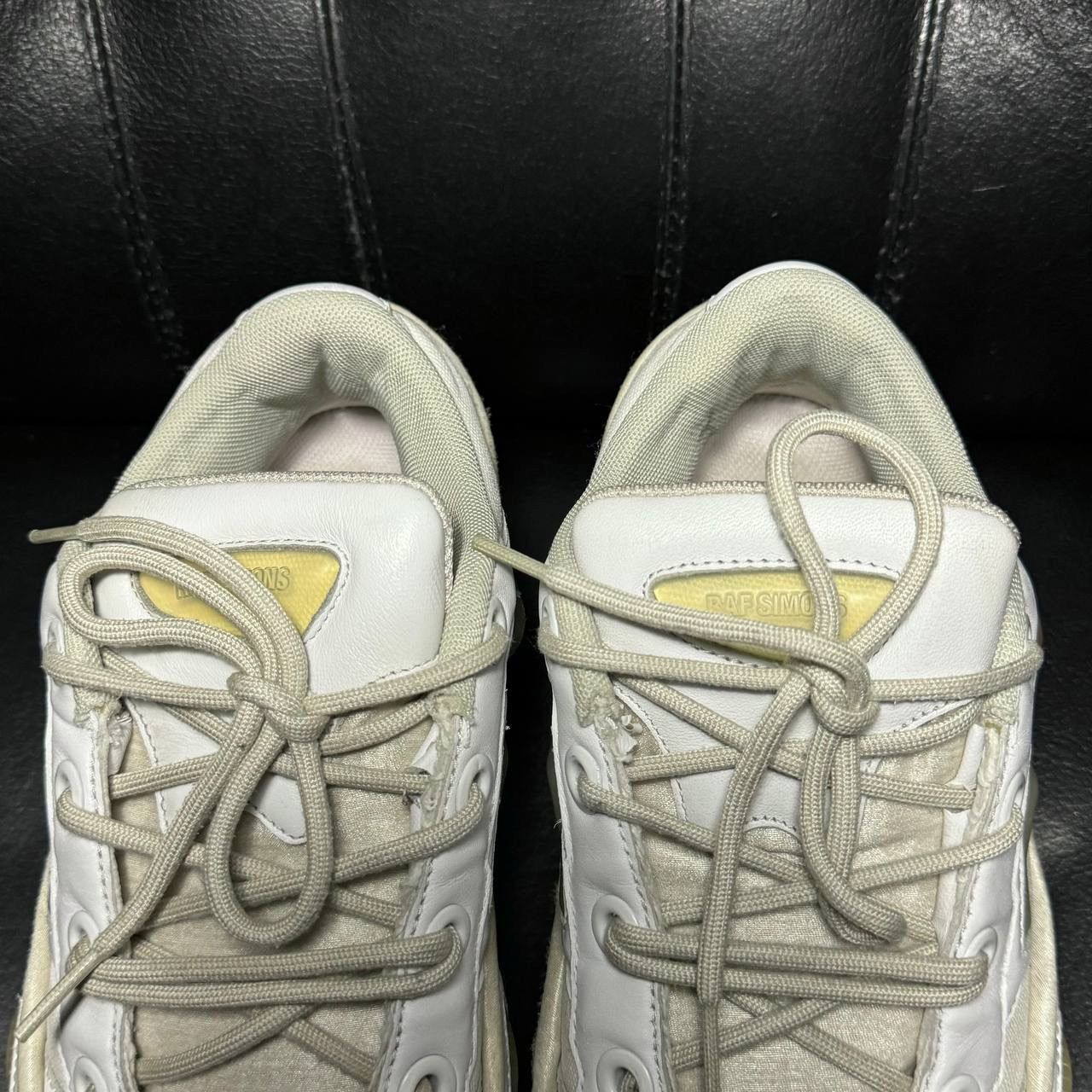 Adidas × Raf Simons Adidas Raf Simons Ozweego cream white Size US 8.5 / EU 41-42 - 8 Thumbnail