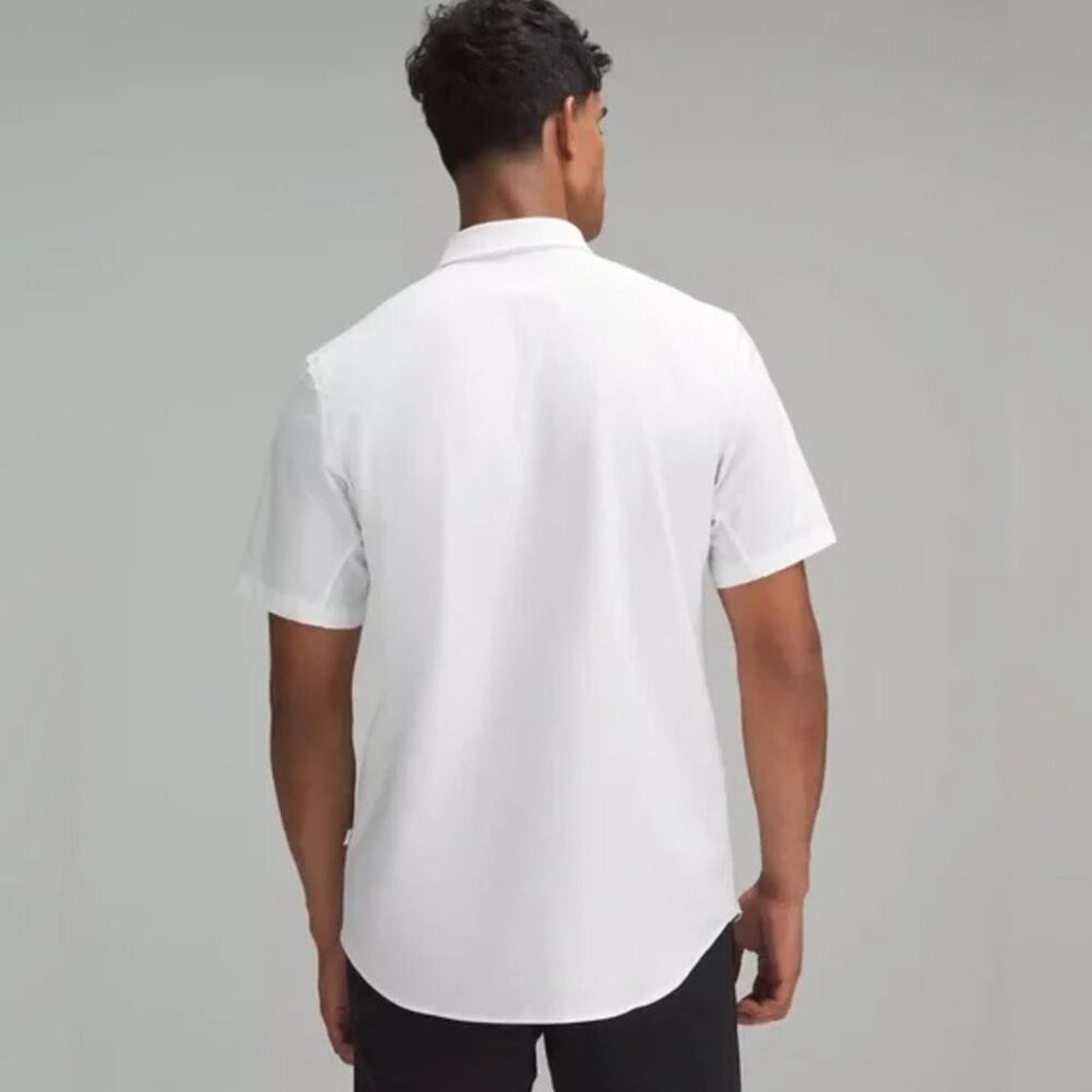Lululemon Lululemon Men’s Size XXL New Venture Short Sleeve Shirt New Size US XXL / EU 58 / 5 - 2 Thumbnail
