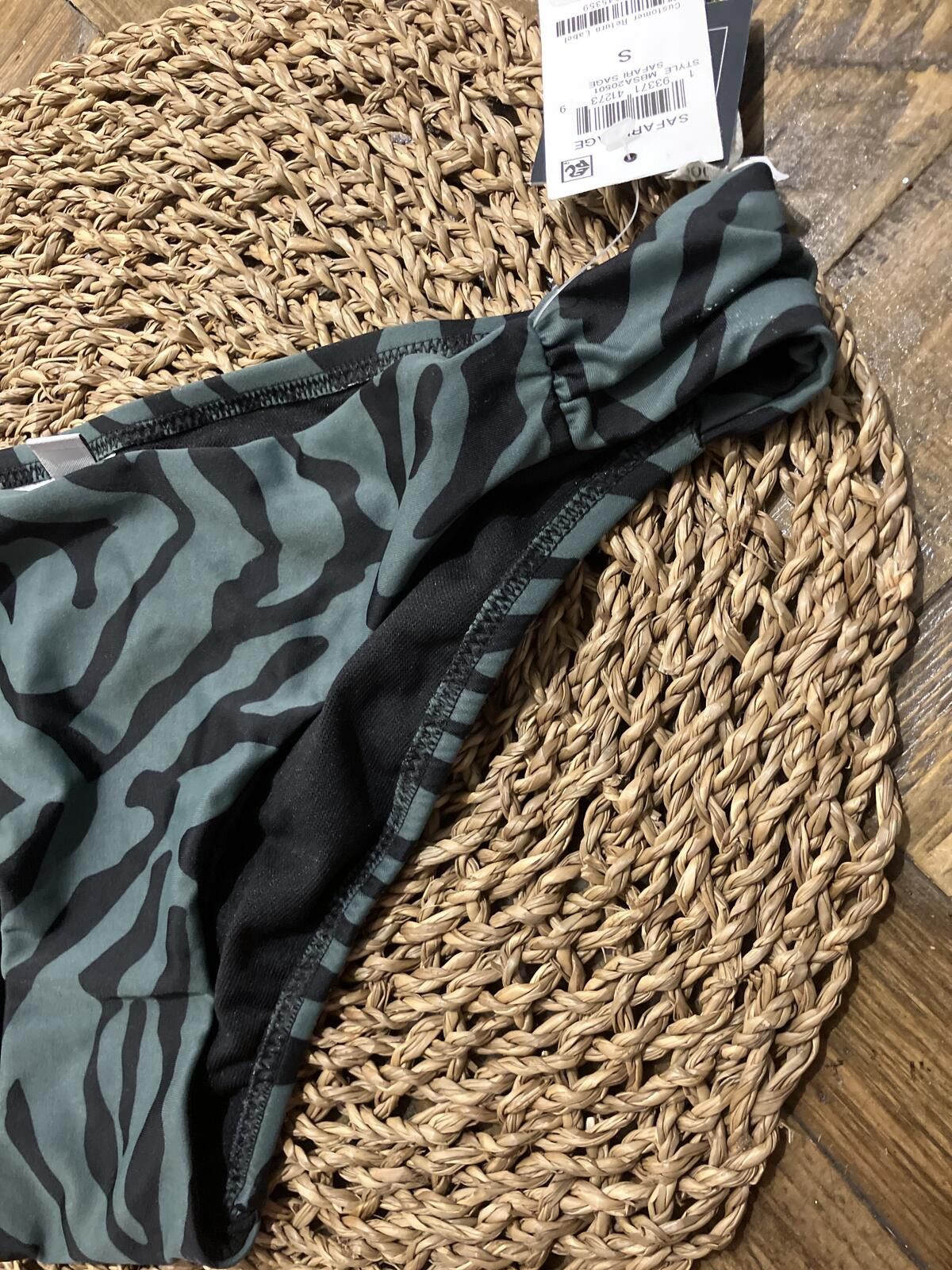 Bar III NWT Bar III Women's Bikini Bottoms Size Small Size ONE SIZE - 4 Thumbnail