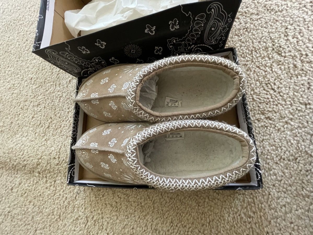 Bravest Studios Authentic Bravest Studios Paisley Slippers size 8 Size US 8 / EU 41 - 7 Thumbnail
