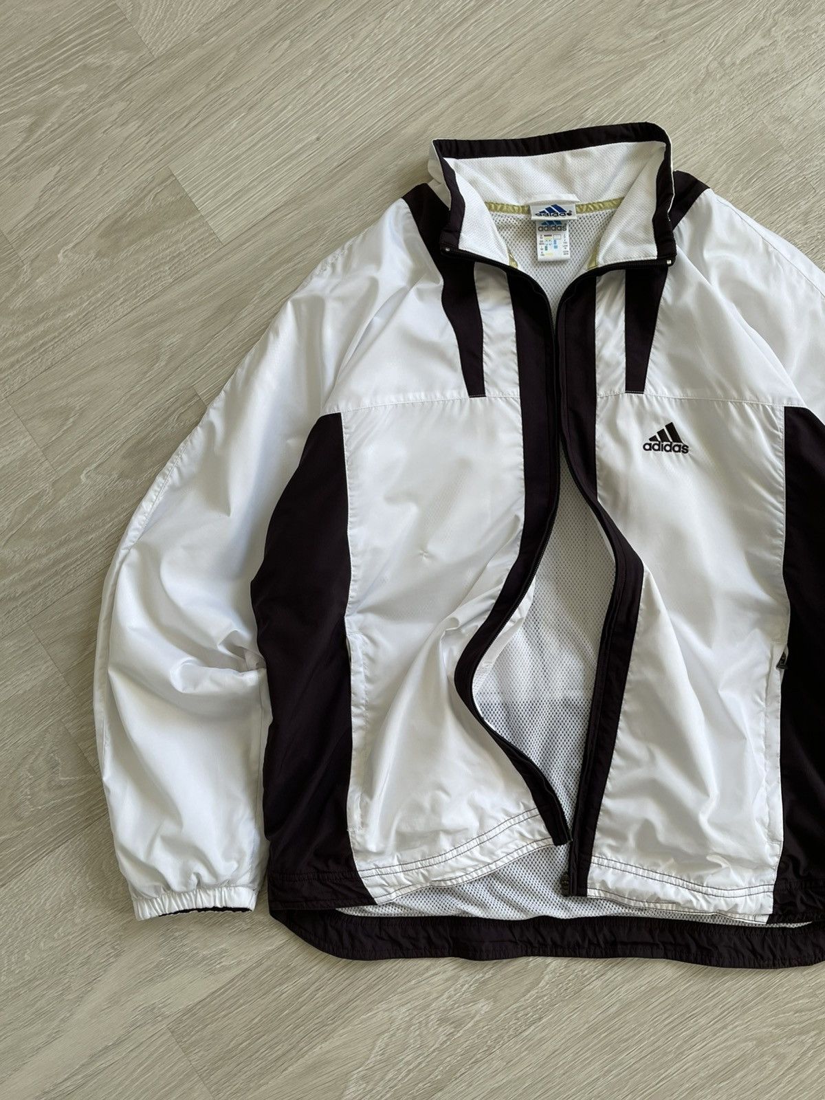 Adidas Vintage Adidas Equipment Y2k Nylon Windbreaker Track Jacket Size US M / EU 48-50 / 2 - 4 Thumbnail