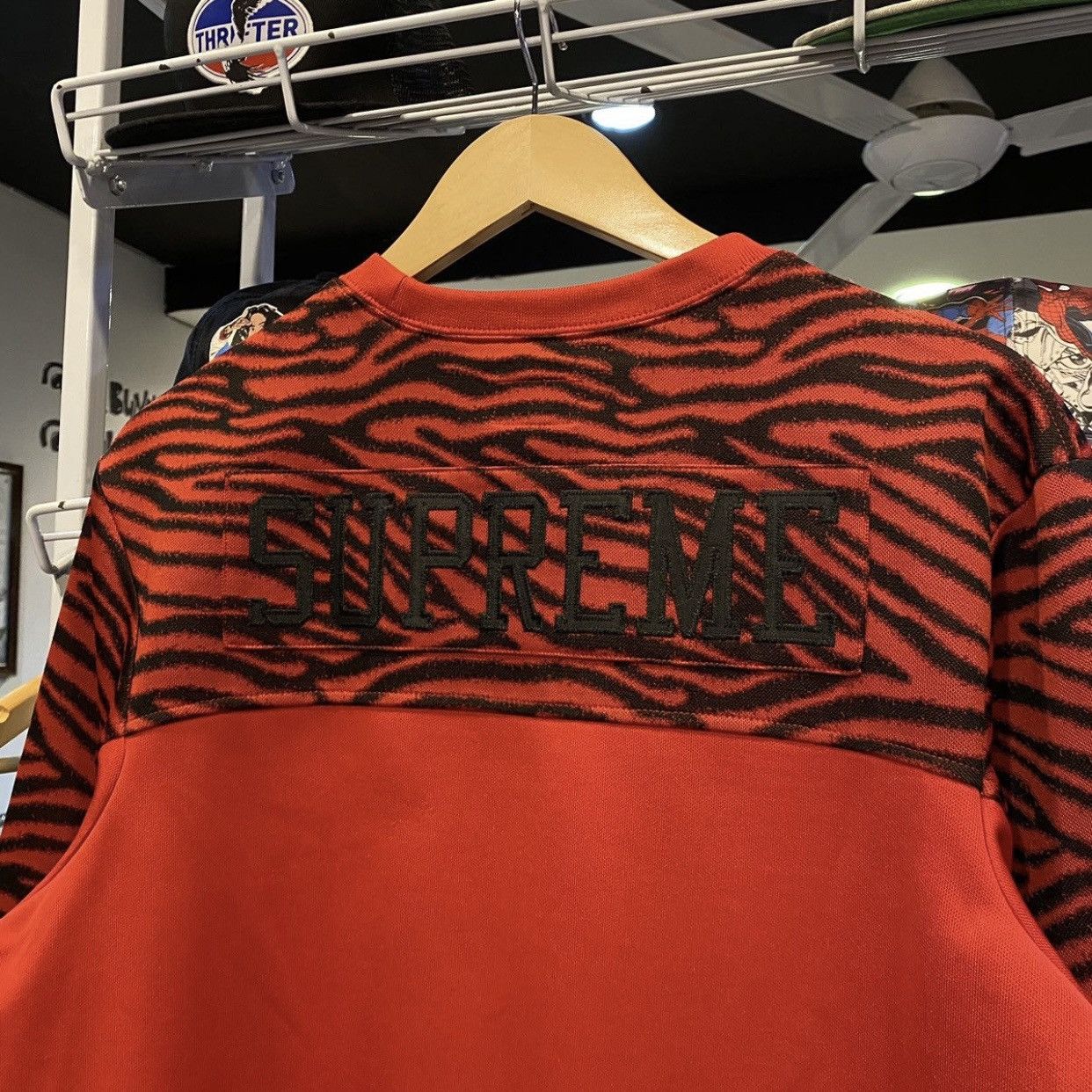 Supreme Supreme Zebra L/S Top Red Fall/Winter 2019 New Size US M / EU 48-50 / 2 - 3 Thumbnail