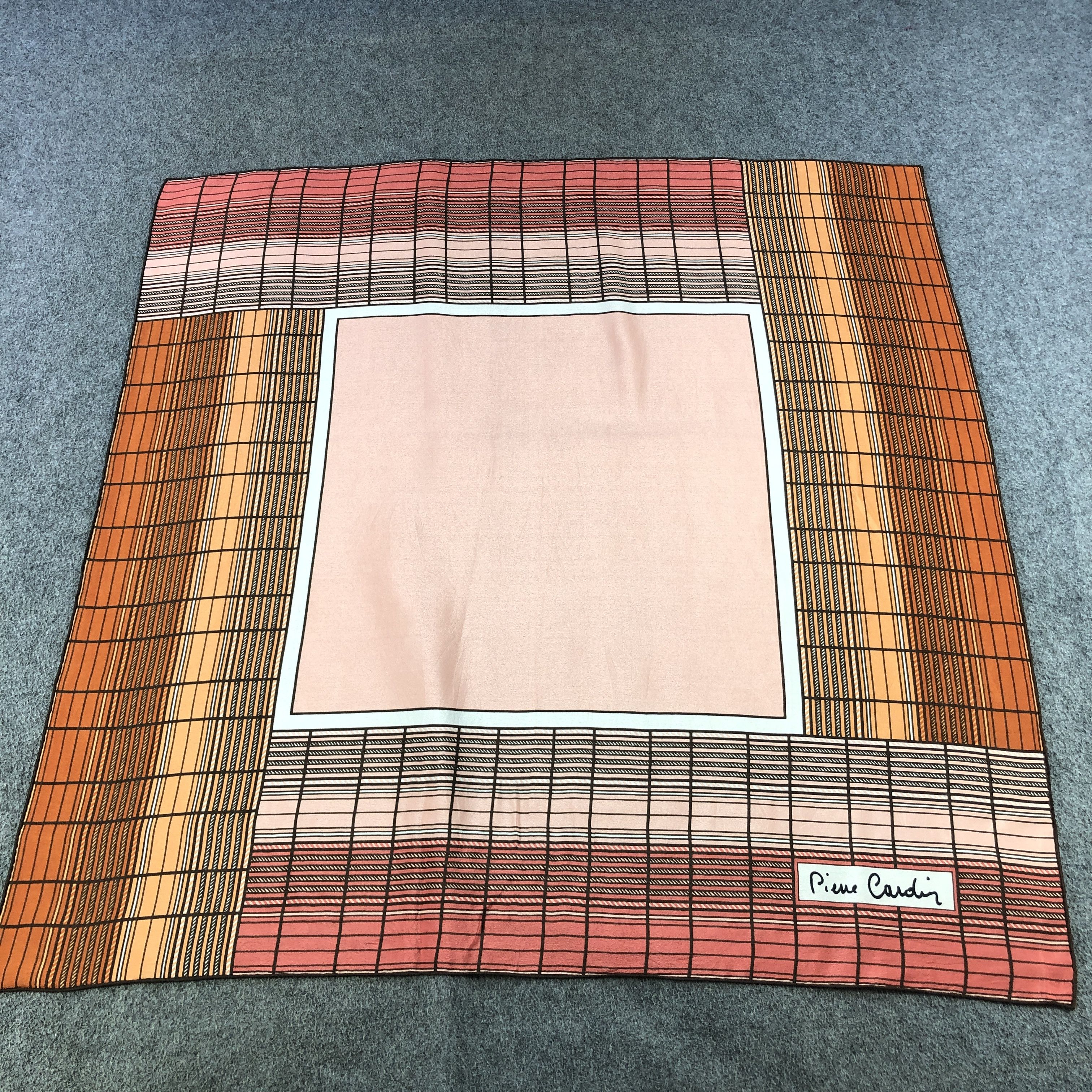 Pierre Cardin Pierre Cardin Luxury Hand Rolled Silk Scarf M1128 Size ONE SIZE - 2 Thumbnail