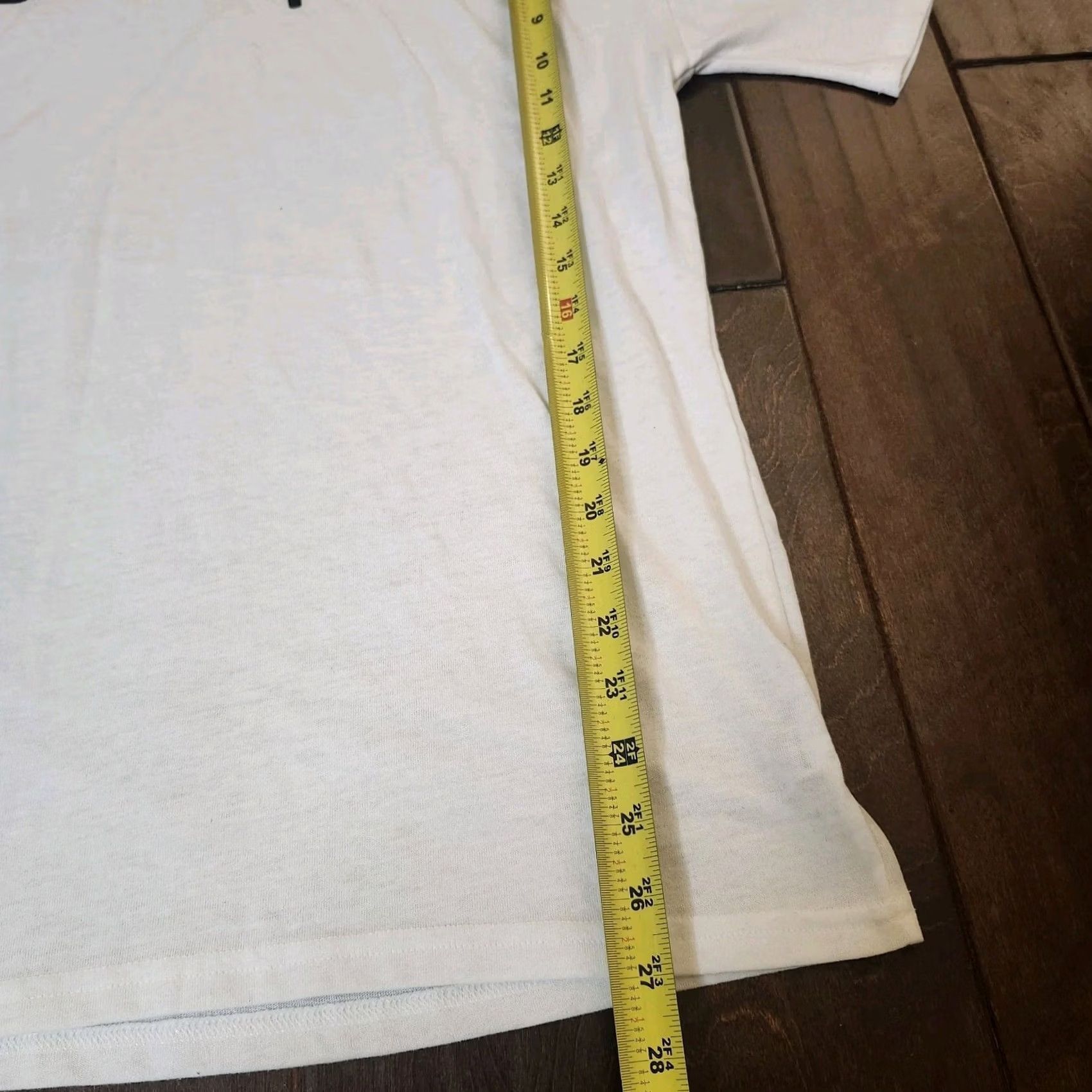 Champion Champion Men's White Logo Short Sleeve T-shirt Tee - Size M Size US M / EU 48-50 / 2 - 7 Thumbnail