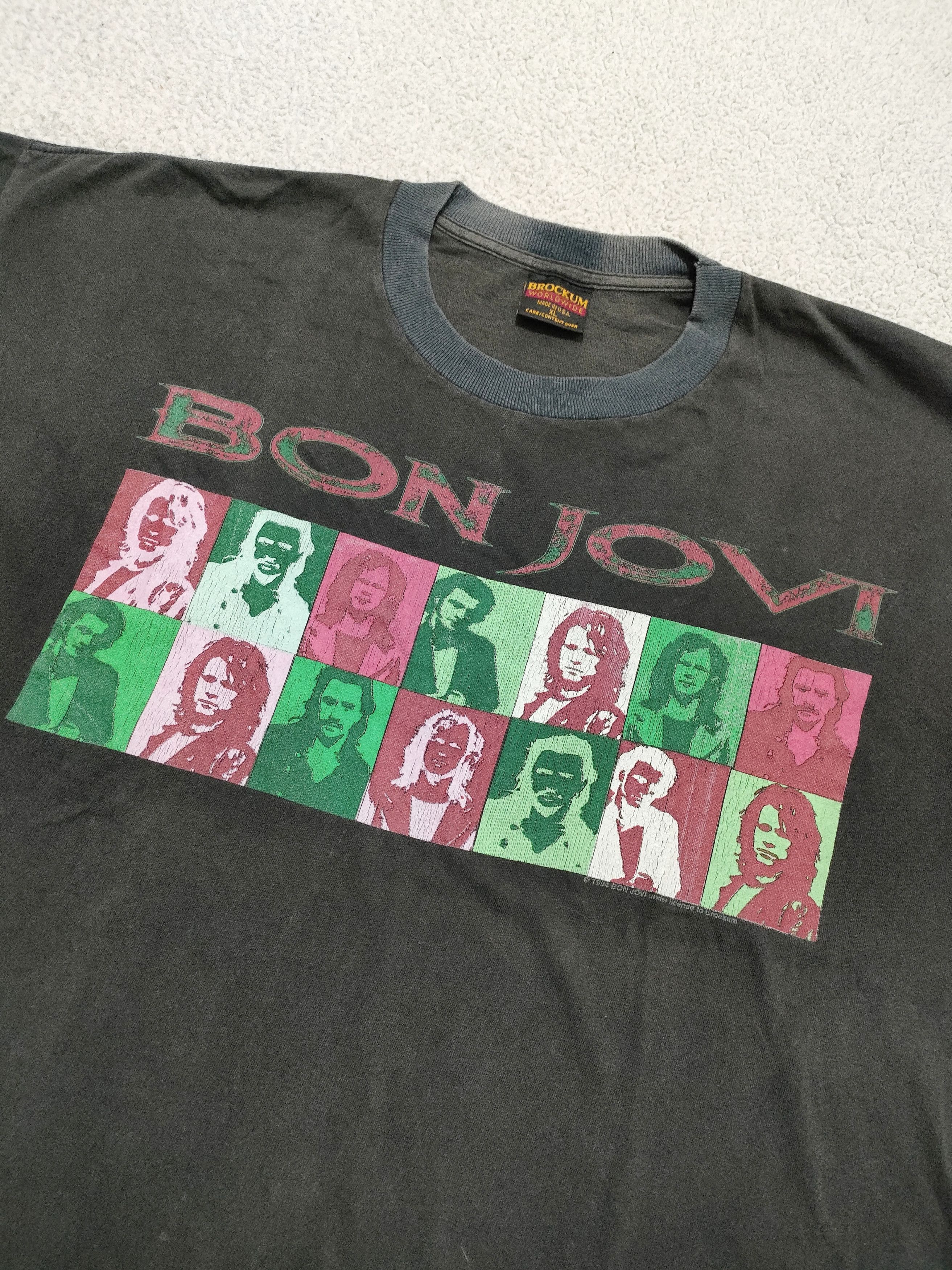 Band Tees × Vintage 90s Vintage BON JOVI CHRISTMAS '94 Tour T-Shirt Rock Band Size US XL / EU 56 / 4 - 2 Thumbnail
