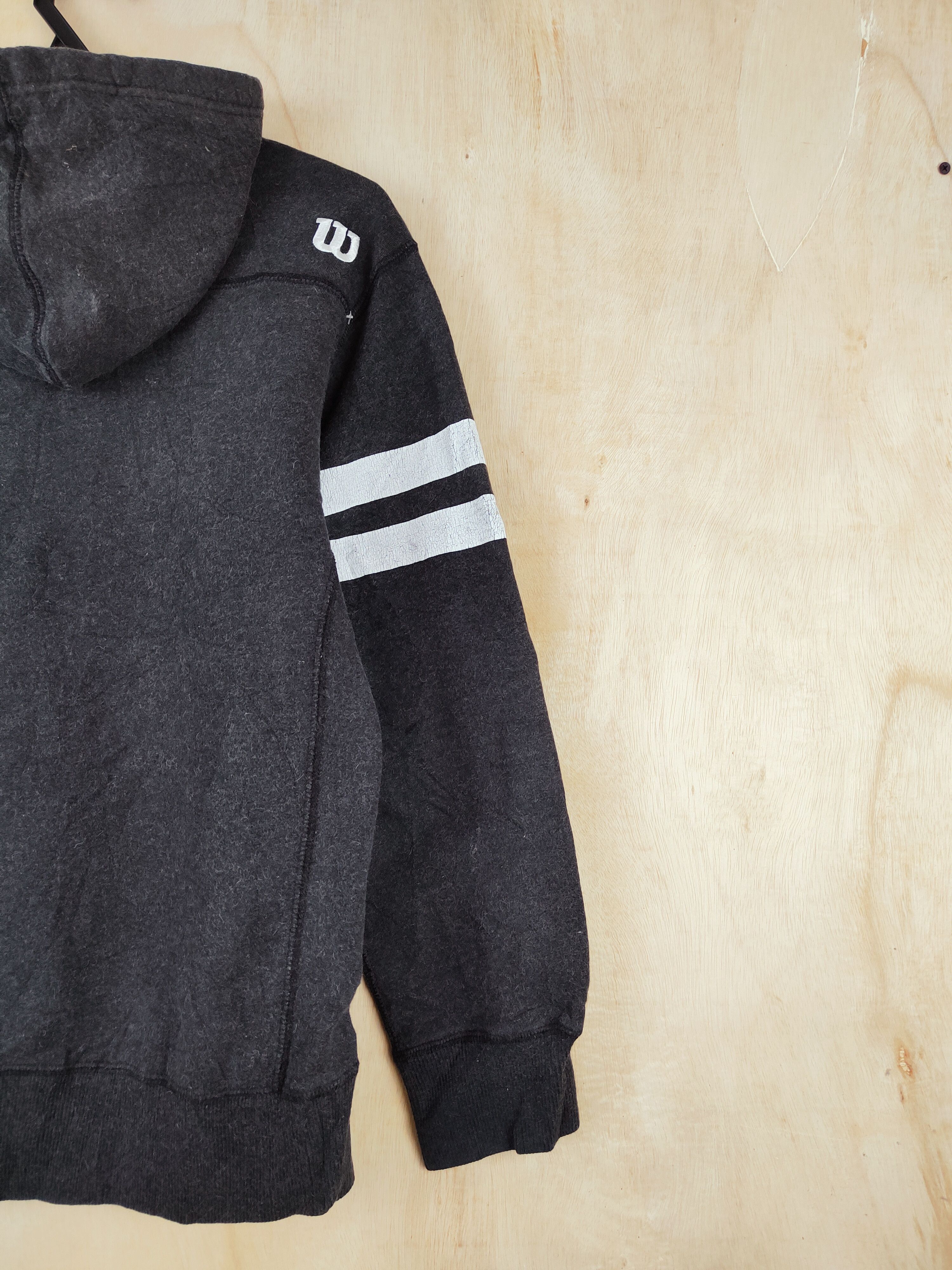 Japanese Brand × Vintage Vintage 💥 Wilson Black Faded Hoodie Sweatshirts Size US L / EU 52-54 / 3 - 10 Thumbnail