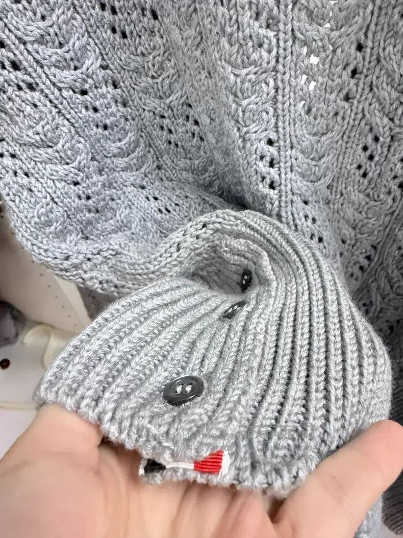 Thom Browne Thom Browne Striped woolen knitted sweater Size US S / EU 44-46 / 1 - 5 Thumbnail