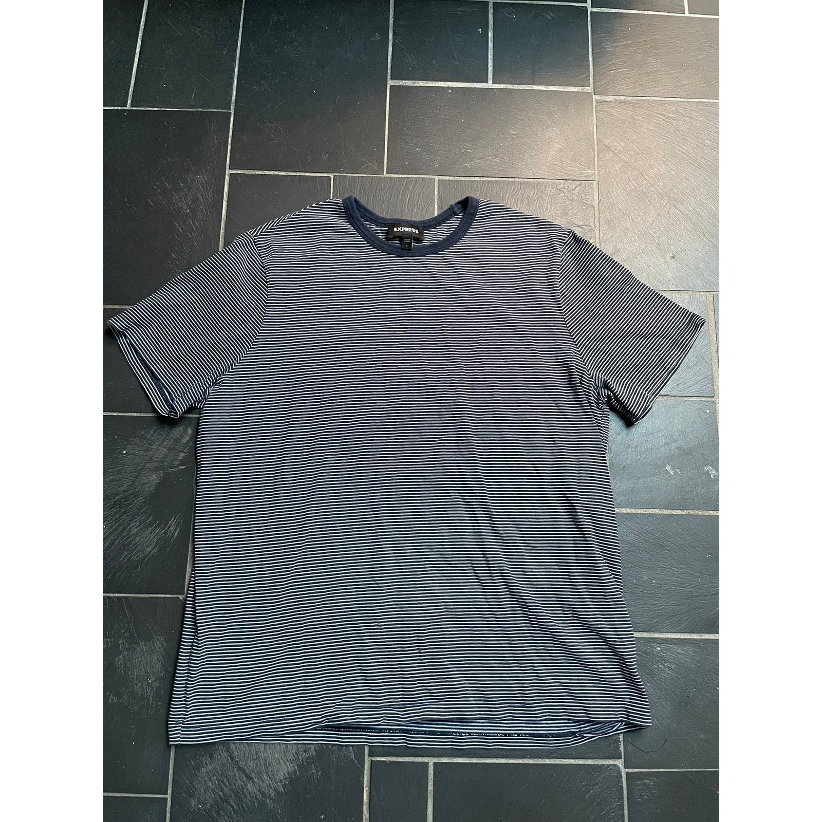 Express Express Oversized Navy Pinstripe Tshirt Large Size US L / EU 52-54 / 3 - 1 Thumbnail