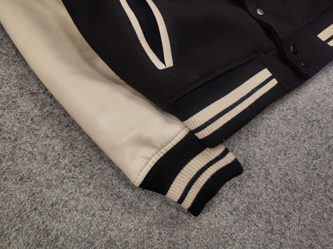 Japanese Brand Vintage Paranoid Society Letterman Varsity Bomber Jacket Size US S / EU 44-46 / 1 - 6 Thumbnail
