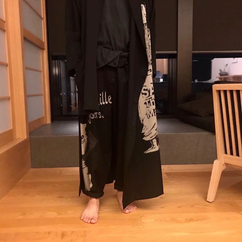Yohji Yamamoto Yohji Yamamoto Yohji Yamamoto Wool Pants with Unique Print Size US 26 / EU 42 - 1 Thumbnail