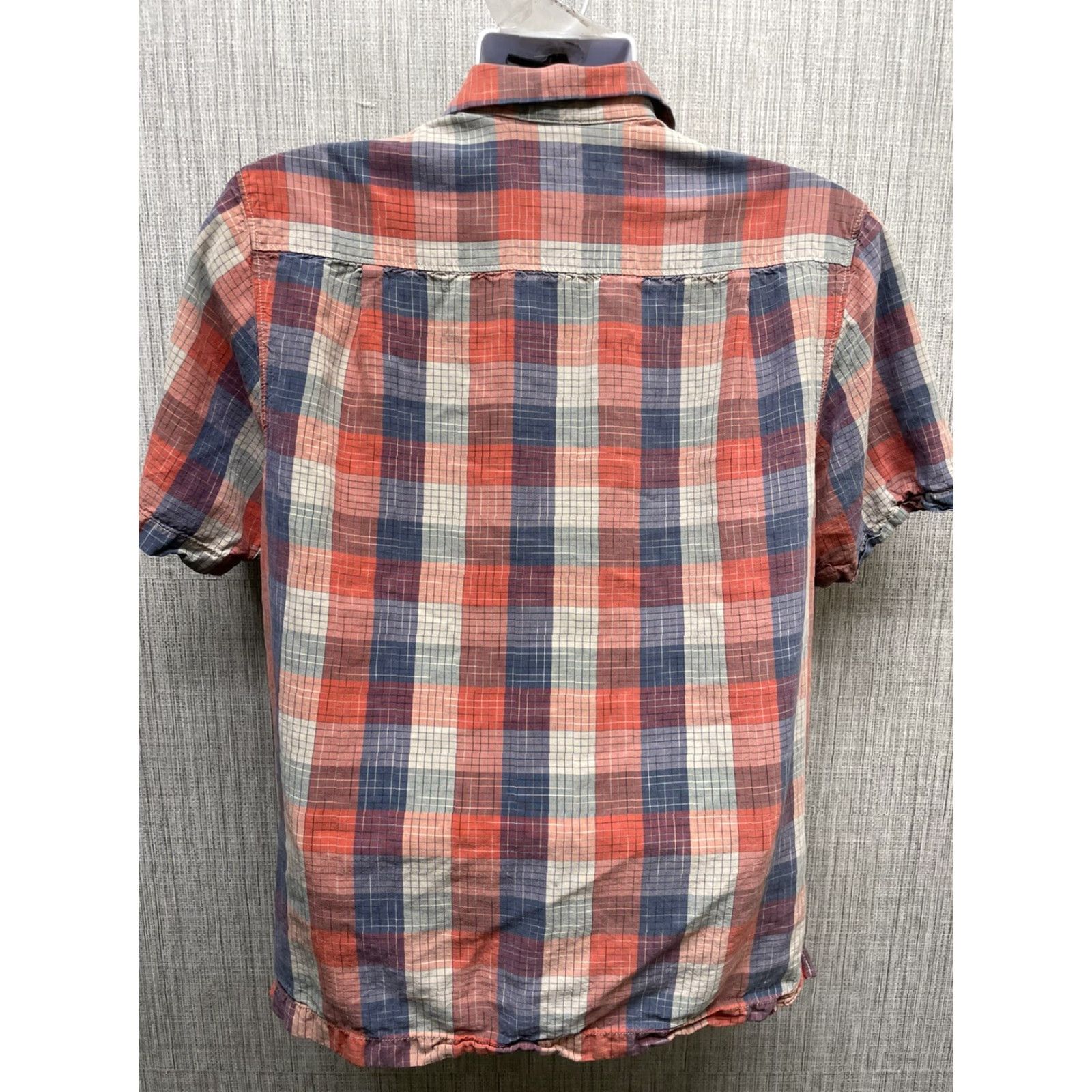 Tommy Bahama Tommy Bahama Shirt Plaid Short Sleeve Button-Up Mens S Multicolor 100% Silk Original Fit Plaid 90s? (note: avoid uncertain). Size US 29 - 5 Thumbnail