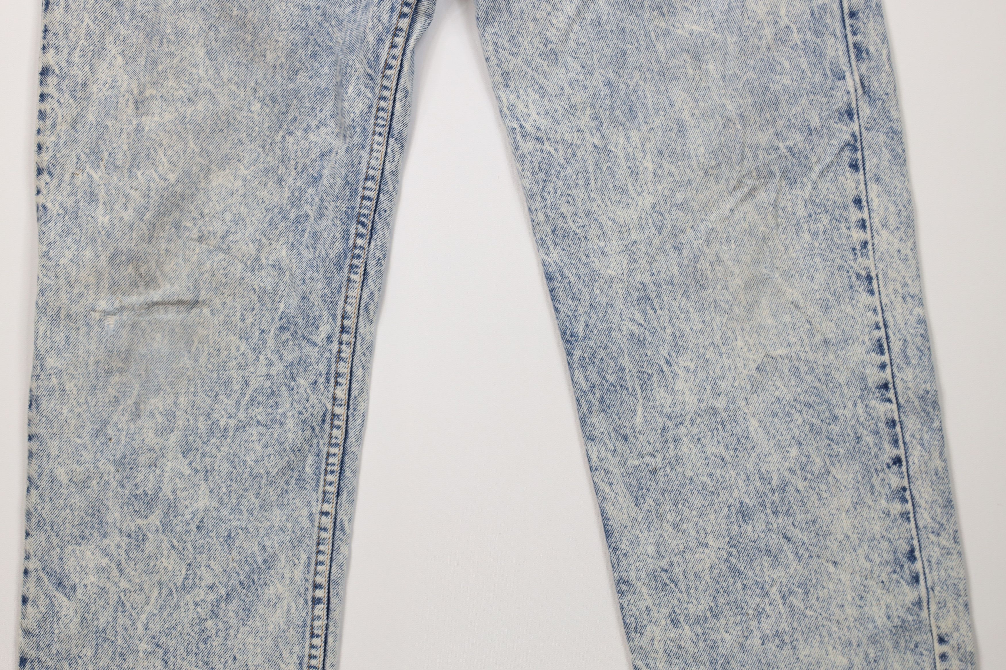 Levi's Vintage 80s 90s Levis 540 Acid Wash Relaxed Fit Jeans USA Size US 32 / EU 48 - 3 Thumbnail