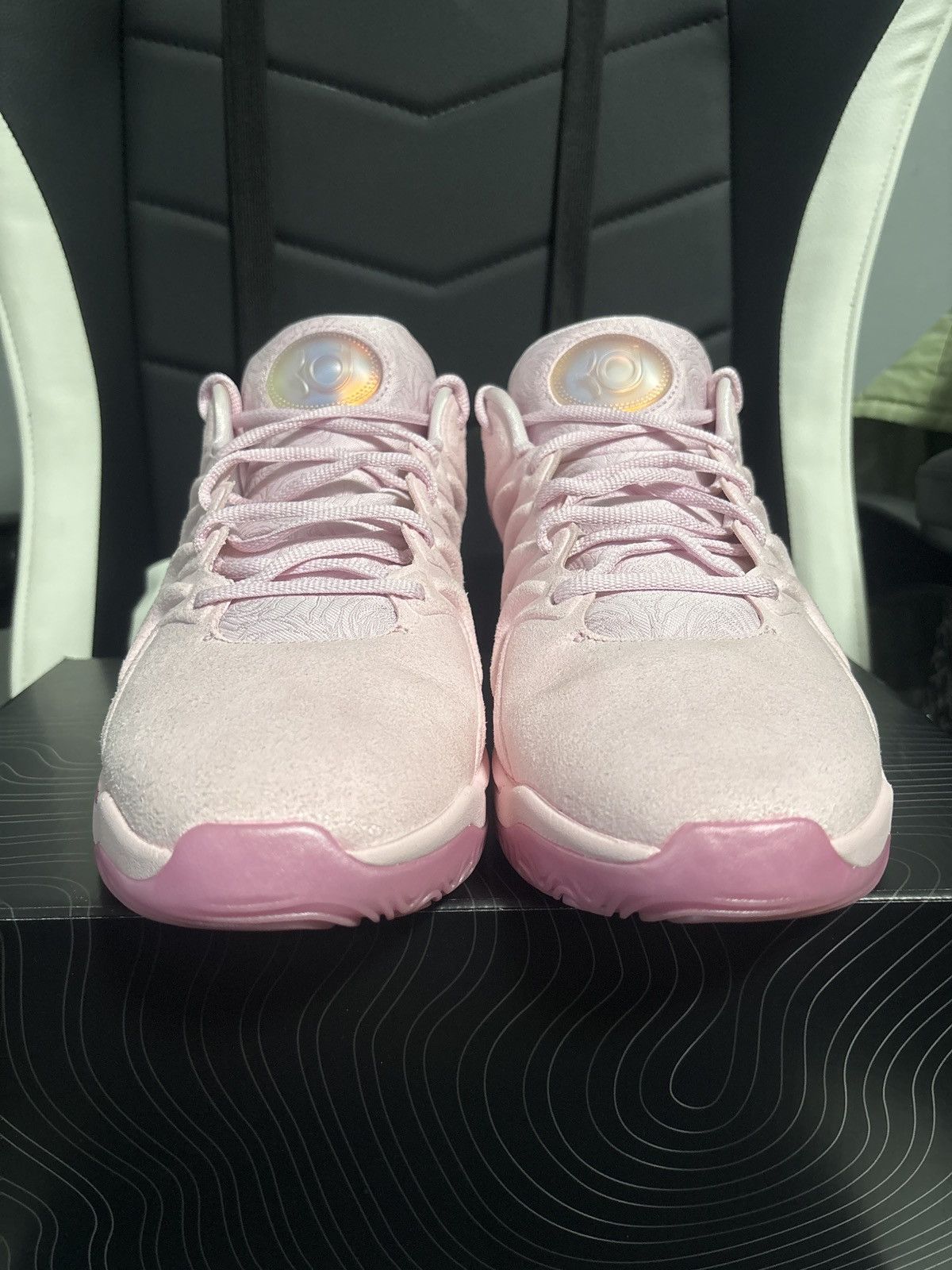 Nike Nike KD 17 NRG ‘Aunt Pearl’ Size US 11 / EU 44 - 3 Thumbnail