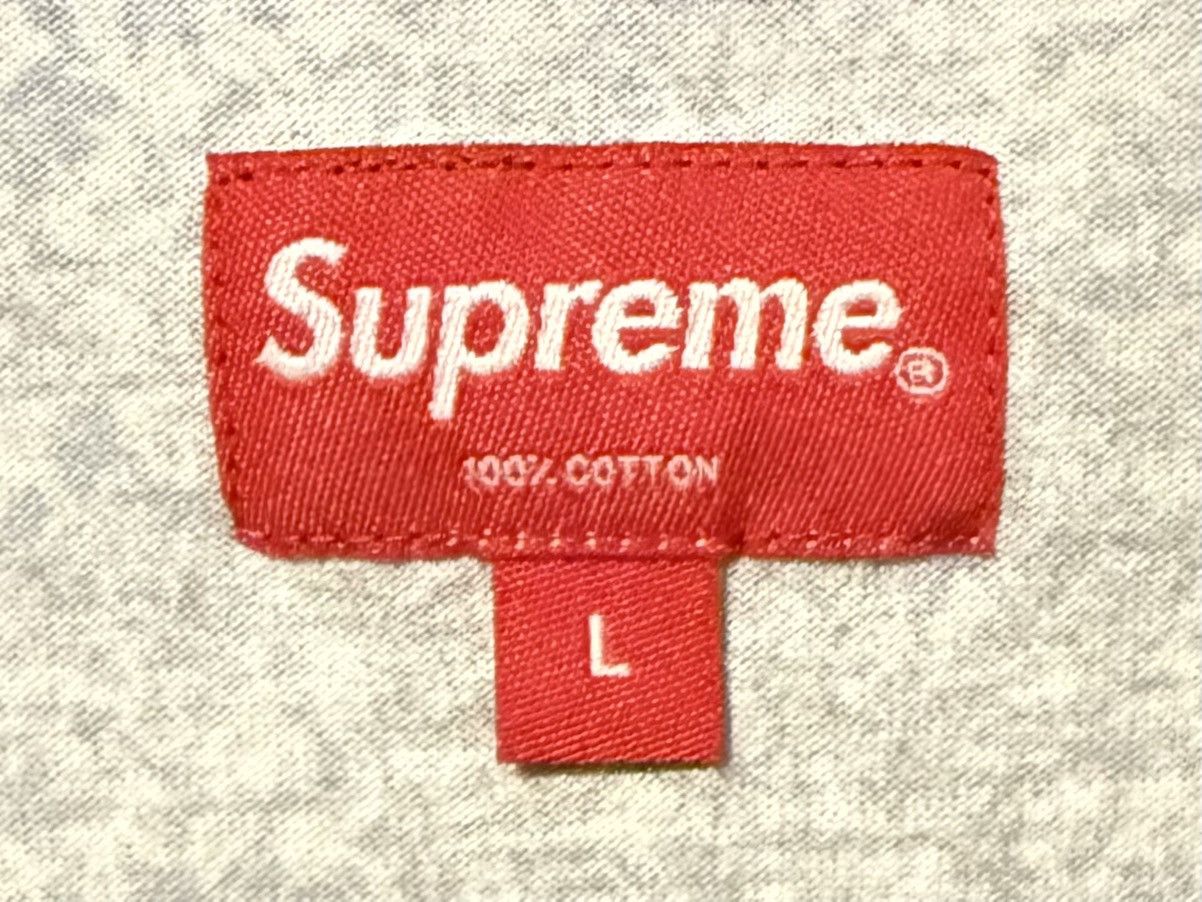 Supreme Supreme Small Box Logo Navy Floral Cards Size Large Size US L / EU 52-54 / 3 - 4 Thumbnail
