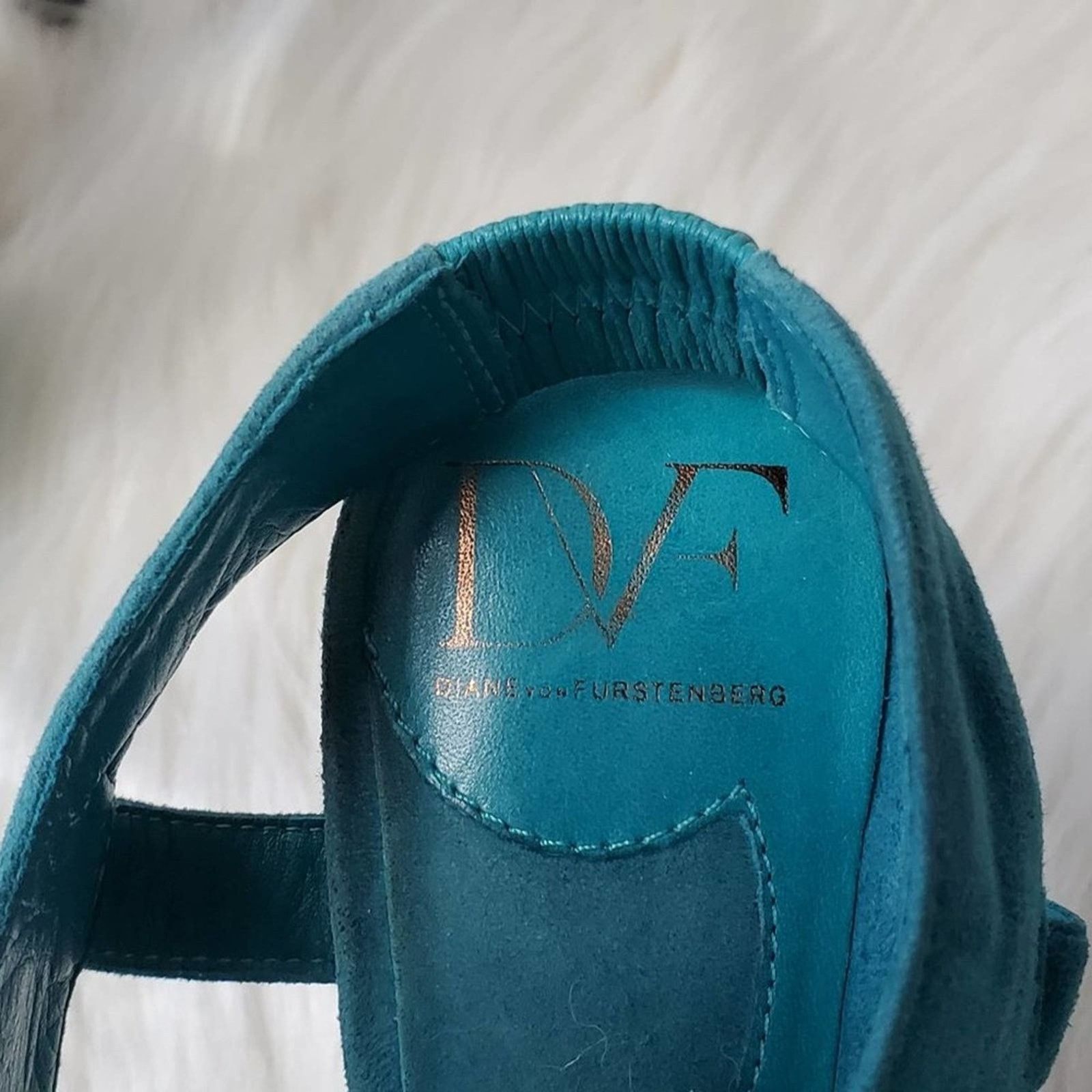 Diane von Furstenberg Diane Von Furstenberg Suede Criss Cross Platform Heels - 6 Size US 6 / IT 36 - 9 Thumbnail