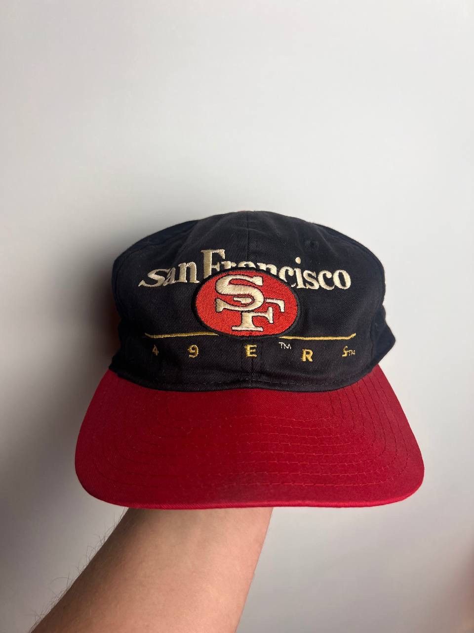 Logo Athletic × NFL × Vintage Vintage San Francisco S F 49ers Football NFL Snapback Red Size ONE SIZE - 1 Thumbnail