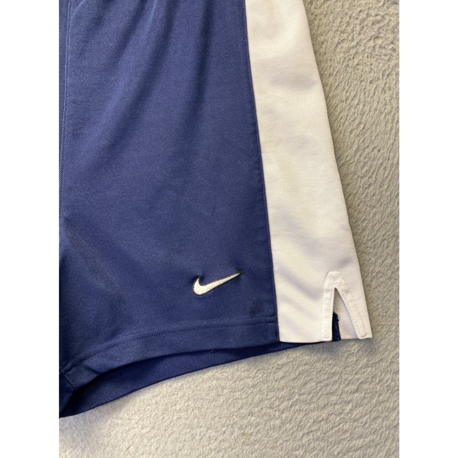 Nike Nike Dri-Fit Running Shorts M Blue White Women Pockets Colorblock 123-11 Size 32" / US 10 / IT 46 - 2 Thumbnail