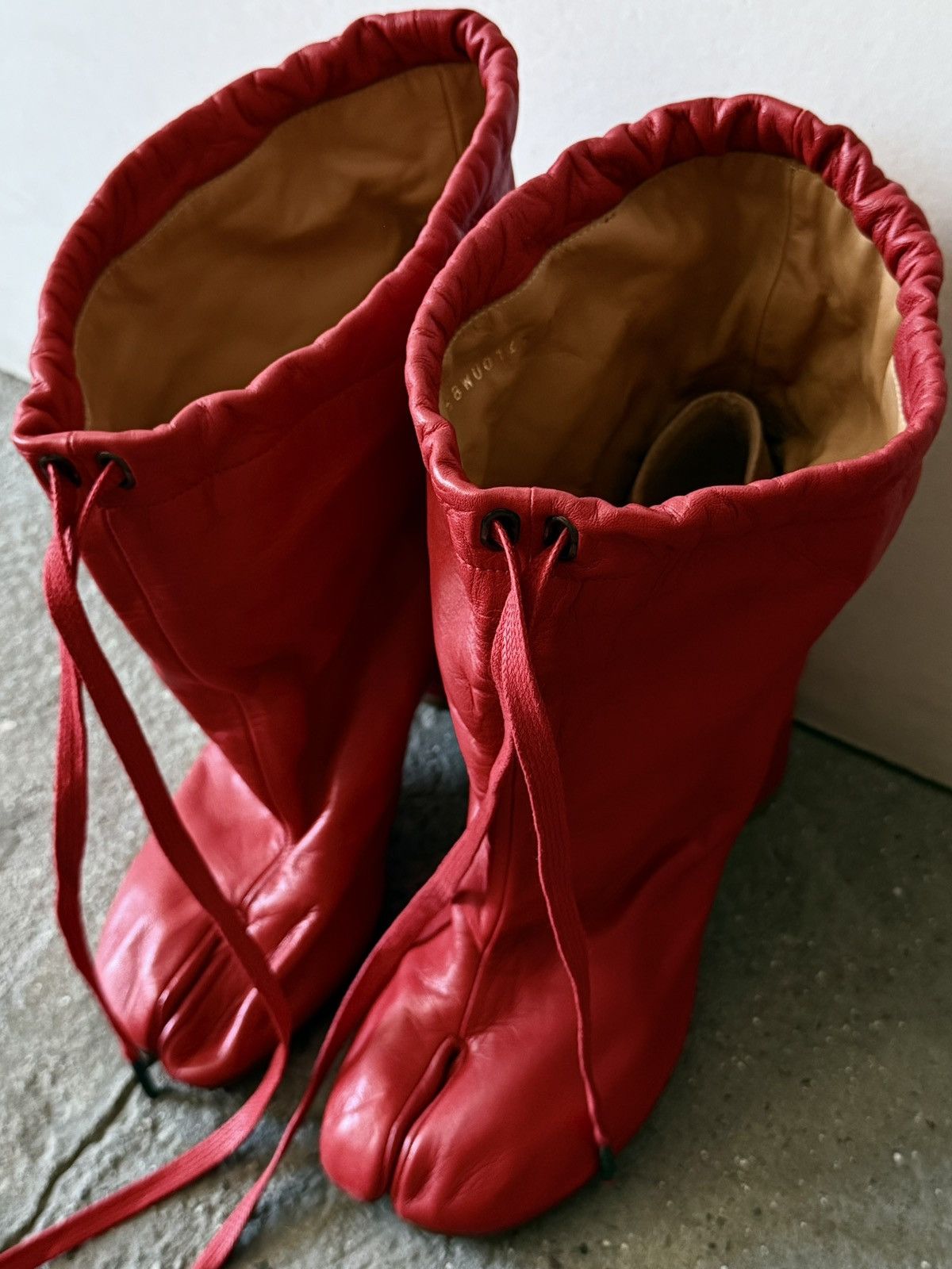 Maison Margiela Maison Margiela - SS2017 - Drawstring Balloon Tabi Boots Size US 6 / IT 36 - 17 Thumbnail