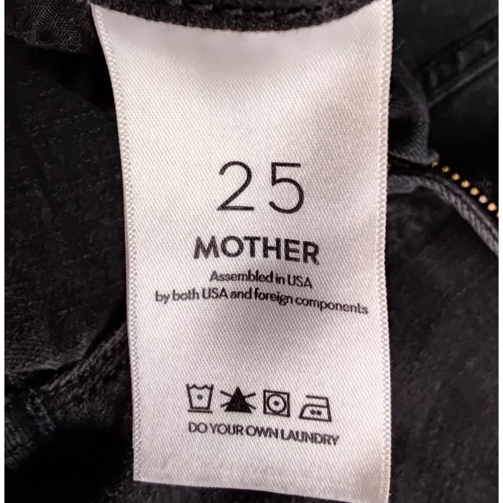 MOTHER Mother The Insider Crop Fray Jeans Women's 25x25 Black Wash Size 25" / US 0 / IT 36 - 7 Thumbnail